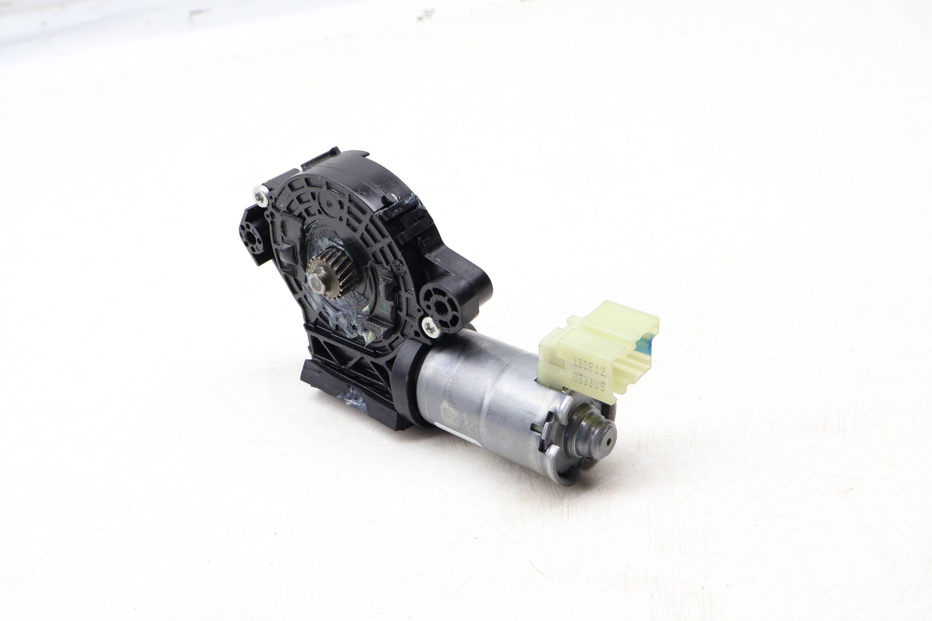 Sunroof / Sun Roof Motor 3G9877795G