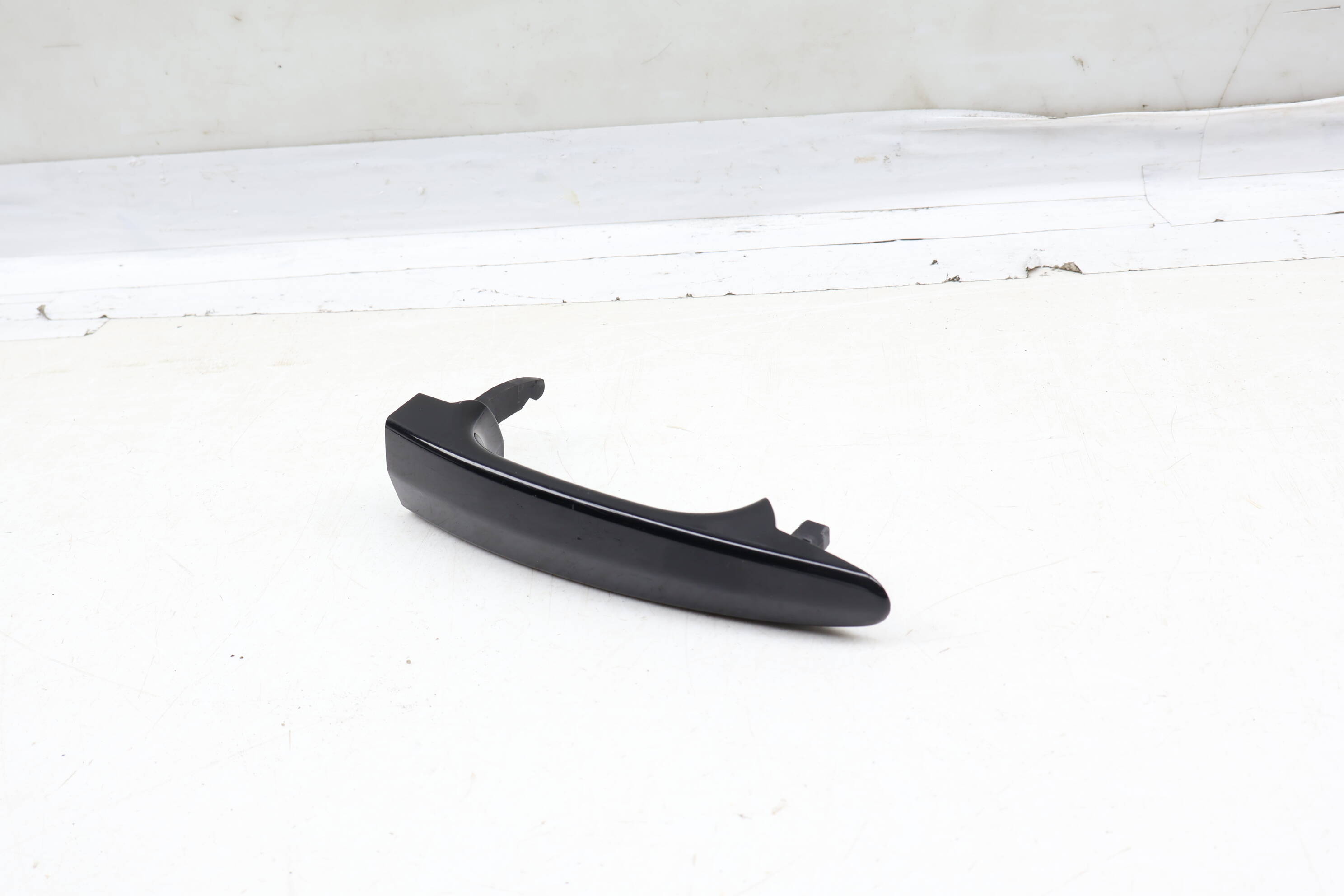 BMW Left Exterior Door Handle 51216961443