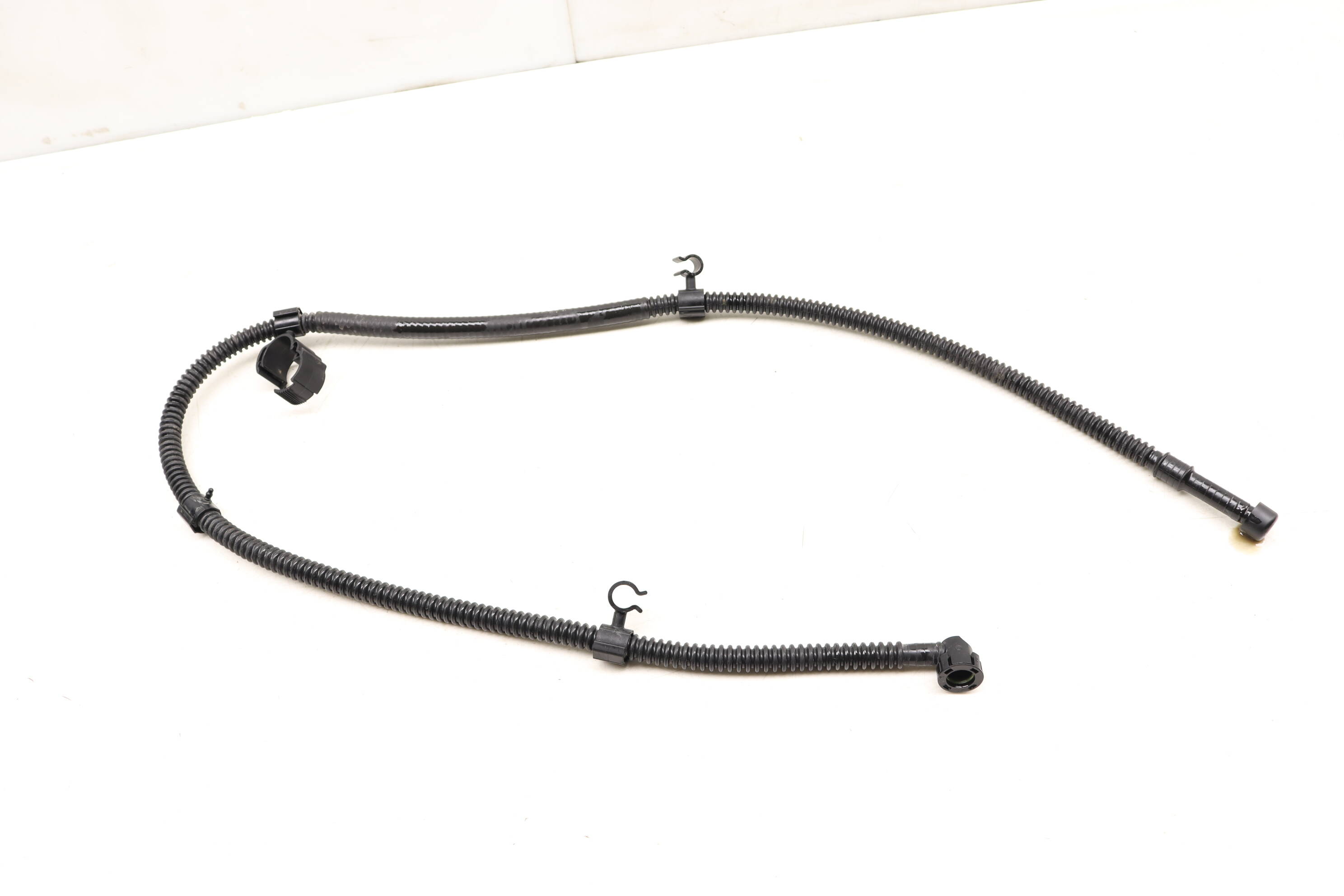 Transmission Vent Hose / Breather Line 0C8301047C 95830154730