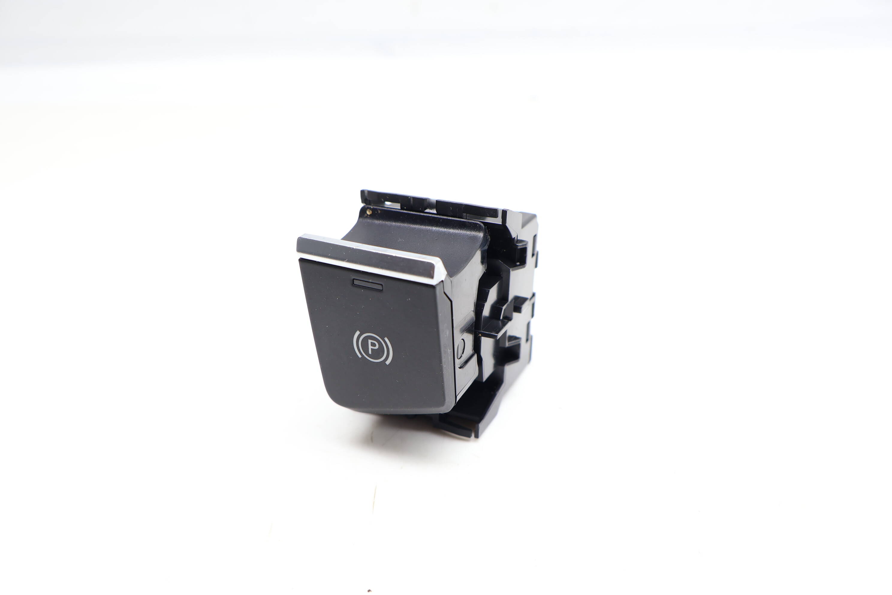 Parking Brake Switch / Button 8W1927225D