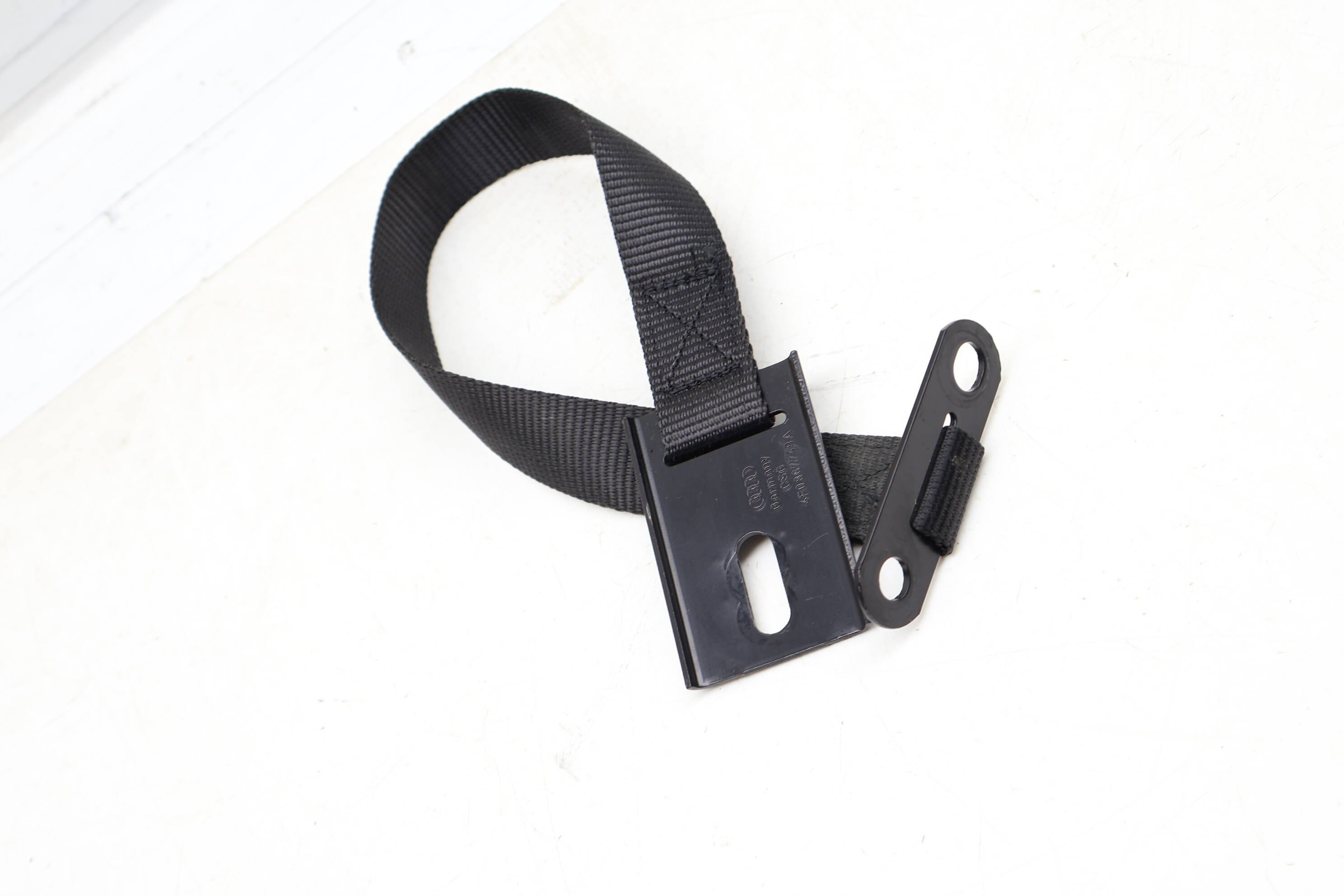 Battery Retaining Strap / Tie Down 4F0867749A