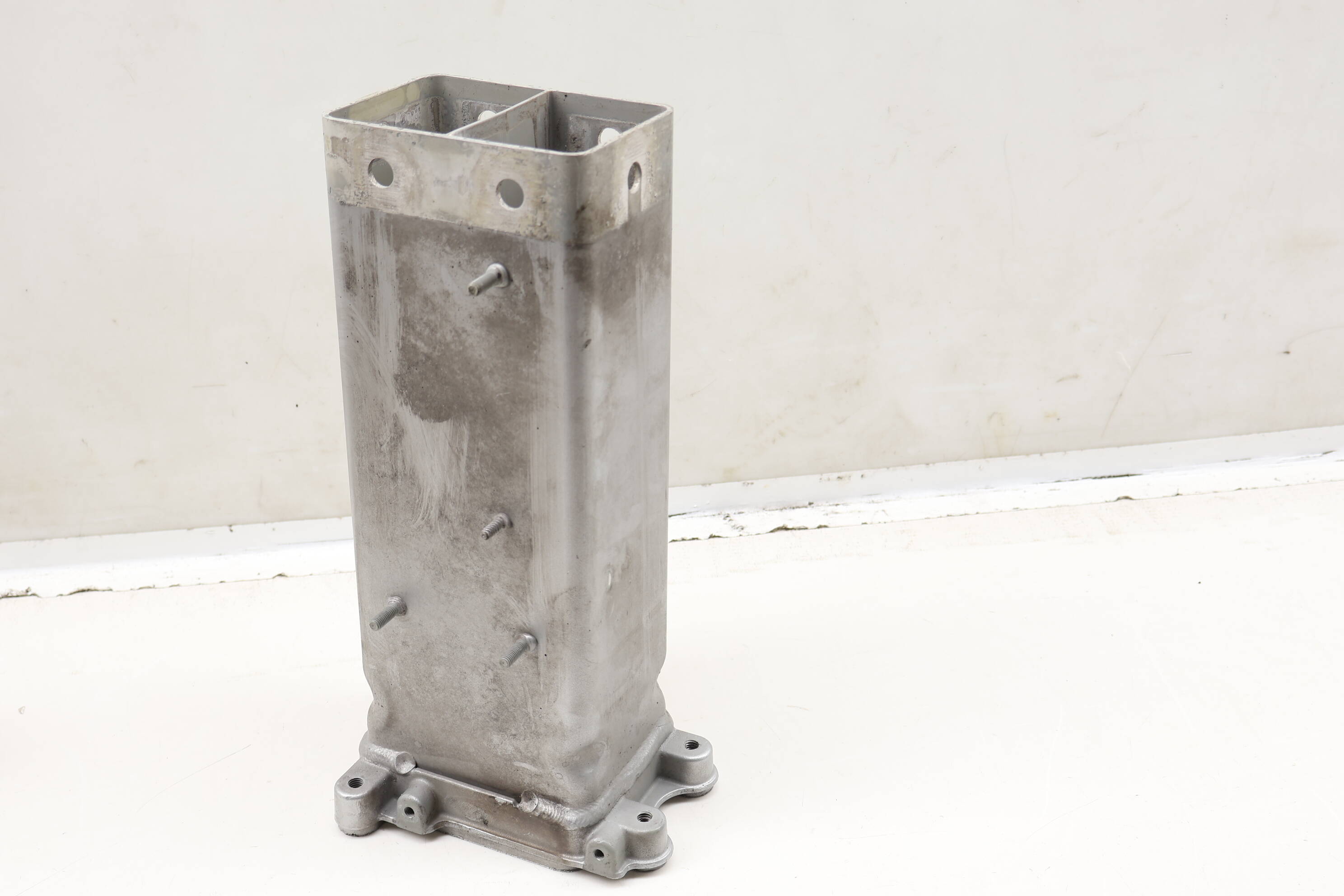 Frame Rail Bracket / Impact Beam 4H0805129B