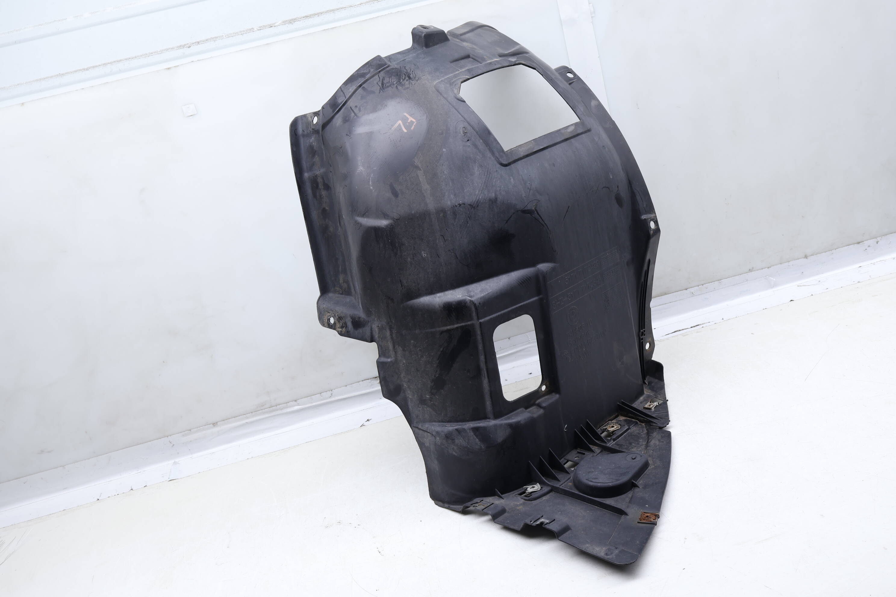 Fender Liner / Wheel Housing Cover (Front Part) 51717172499