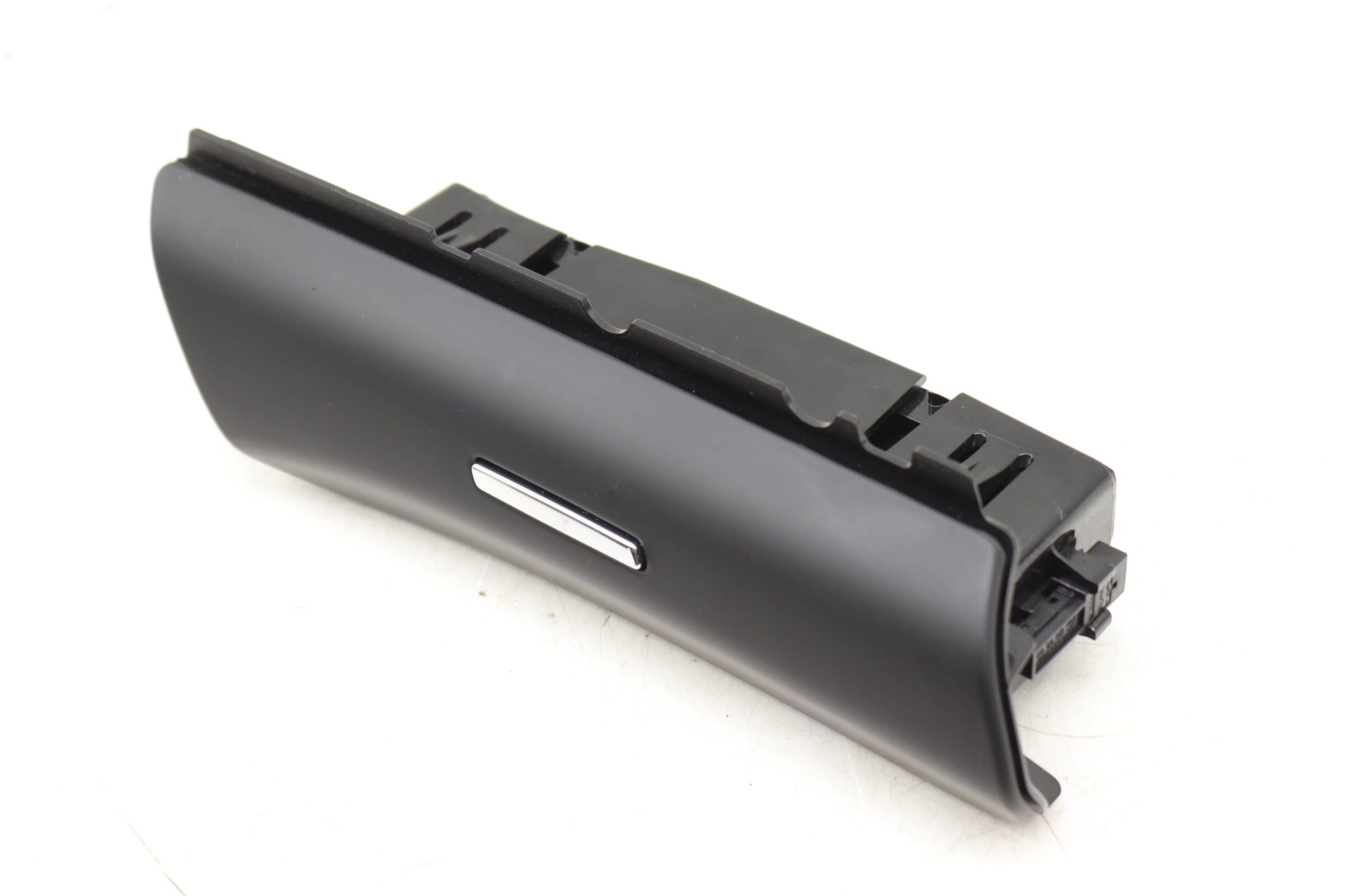 Door Storage Bin / Tray 7P5867318 95855531800