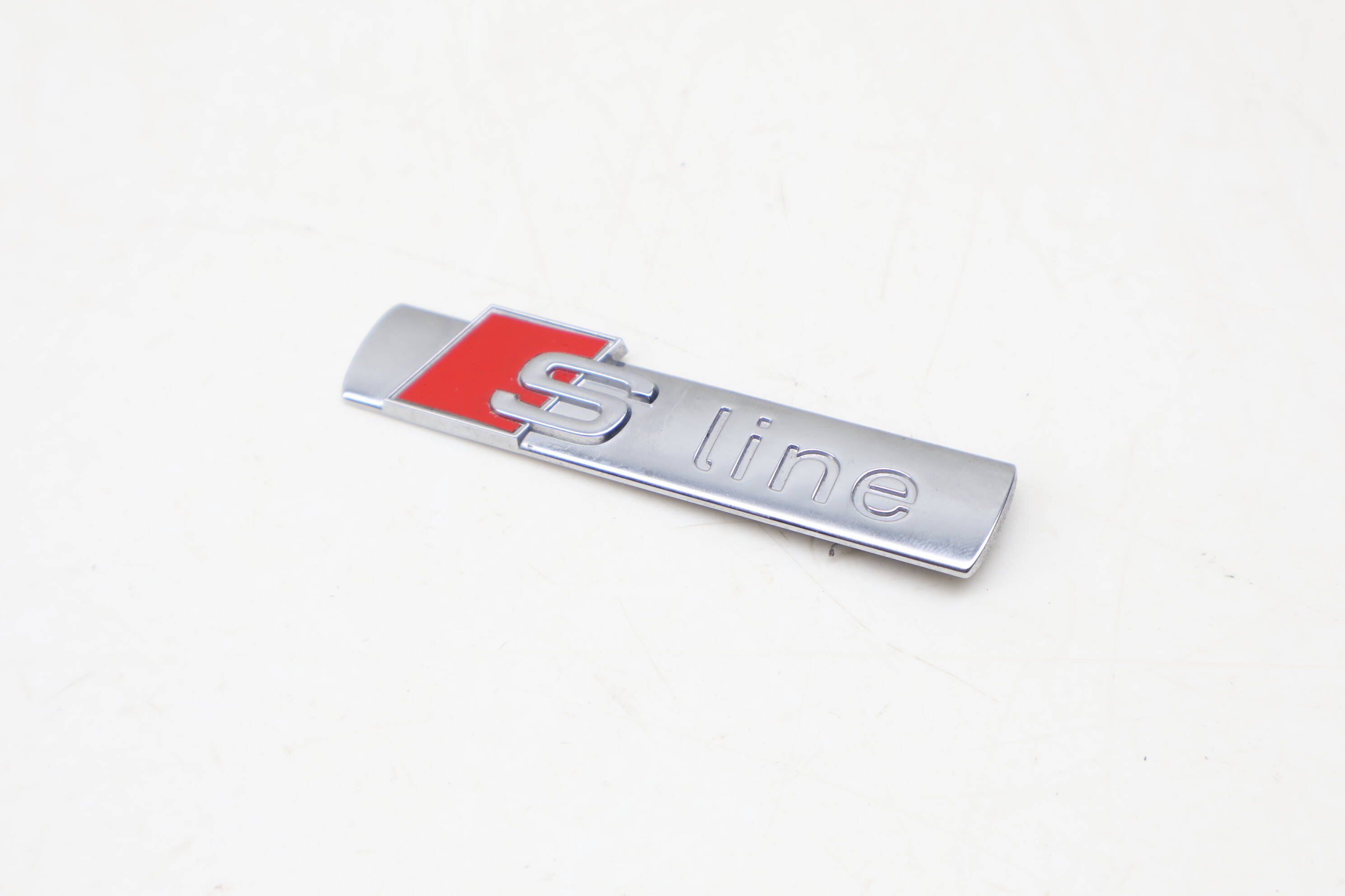 S-Line Badge / Emblem 8N0853601A