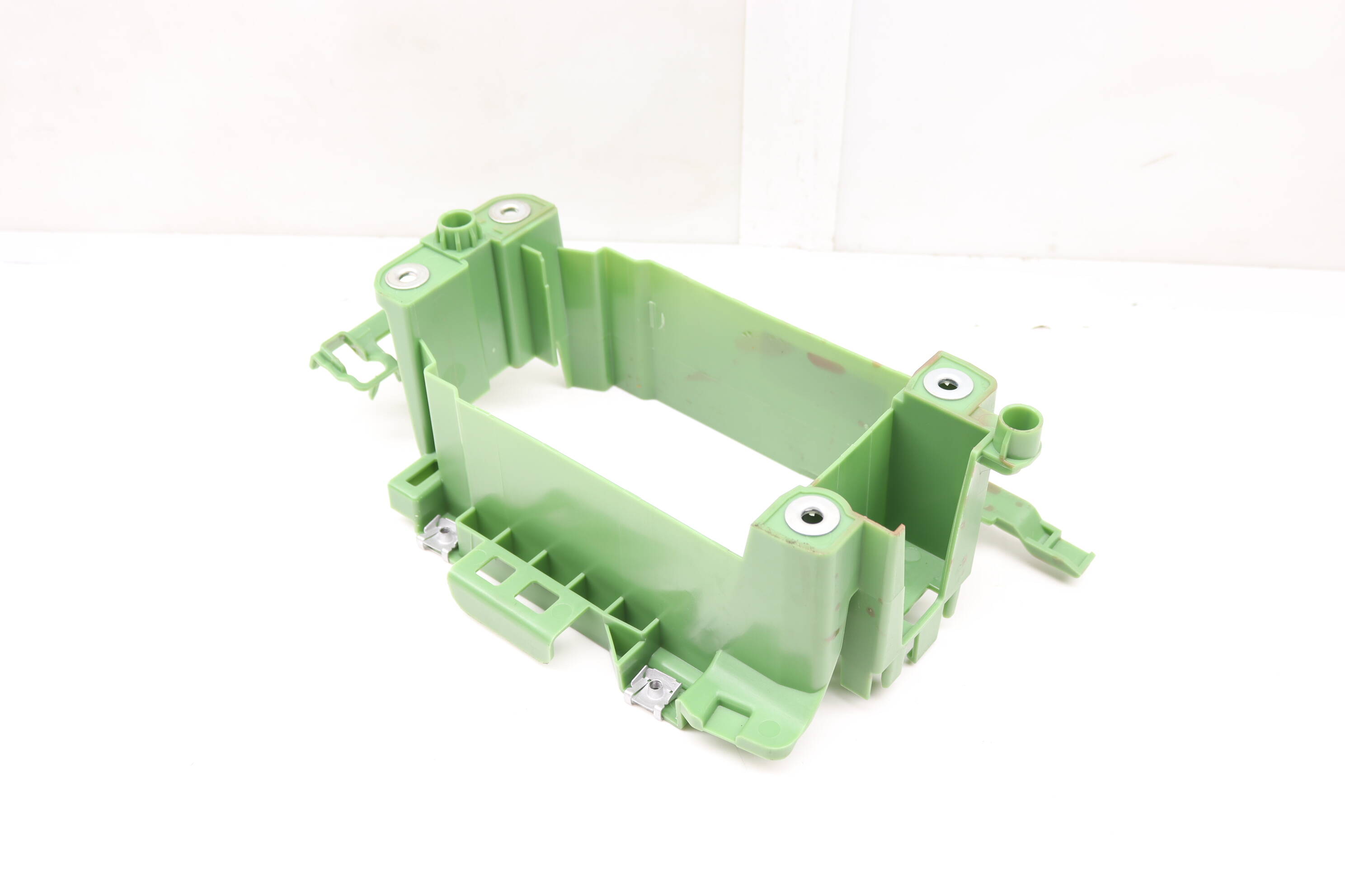 Center Console Mount Bracket 8Y0863531A