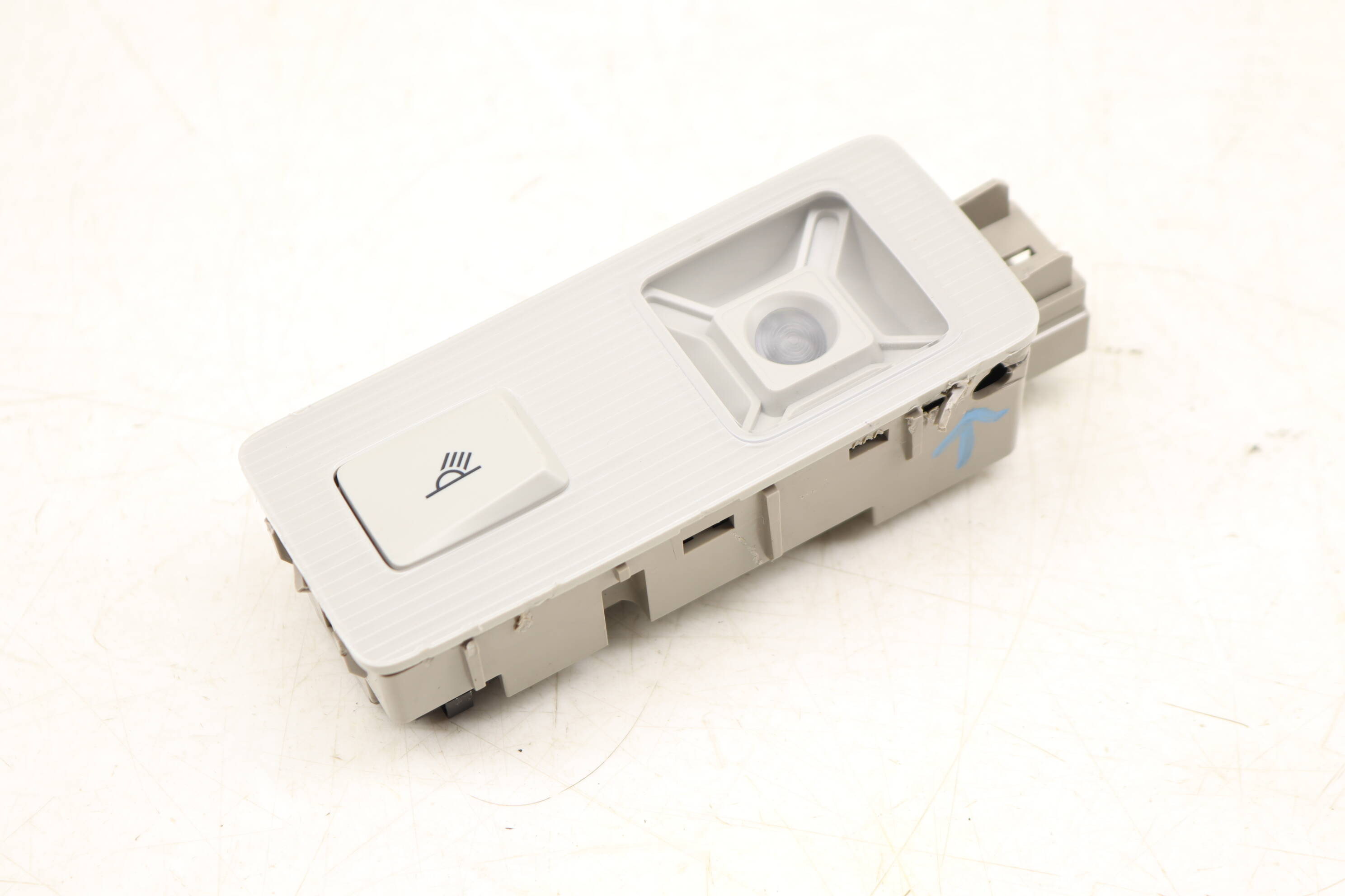 Dome&#x20;Led&#x20;Reading&#x20;Light&#x20;5G9947292G