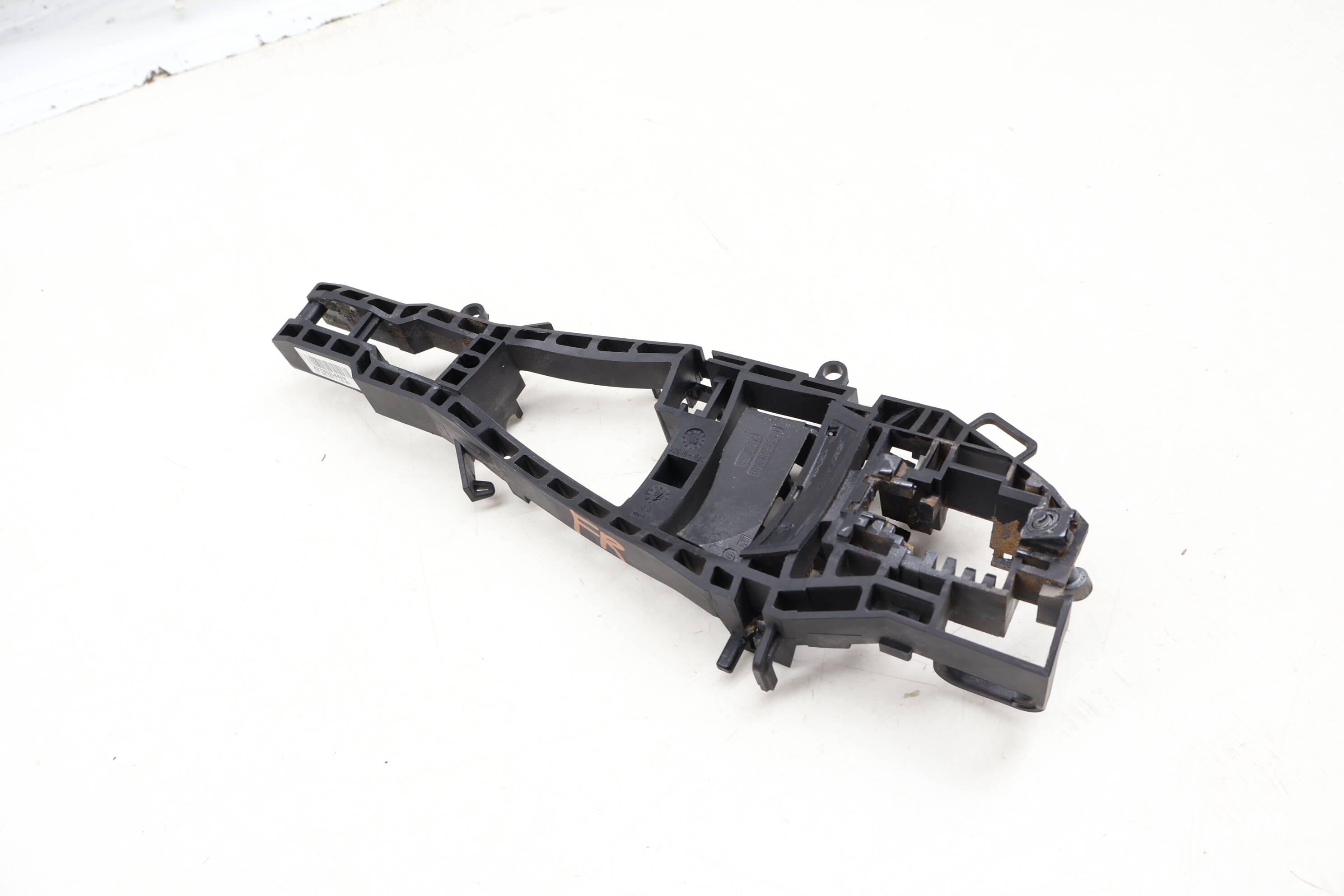 Exterior&#x20;Door&#x20;Handle&#x20;Bracket&#x20;51217380544