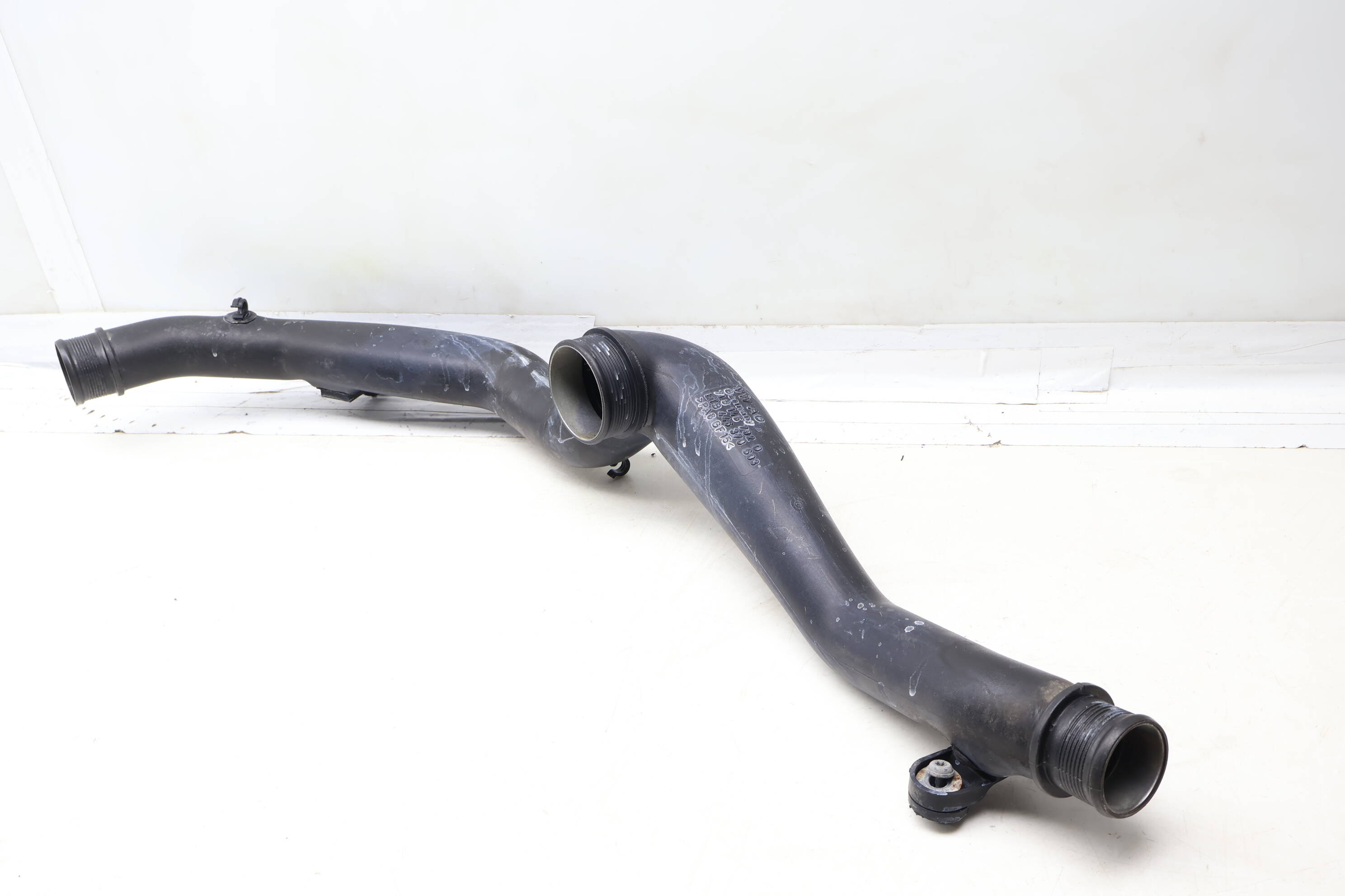 Turbo Intercooler Pipe / Tube 7L6145792D