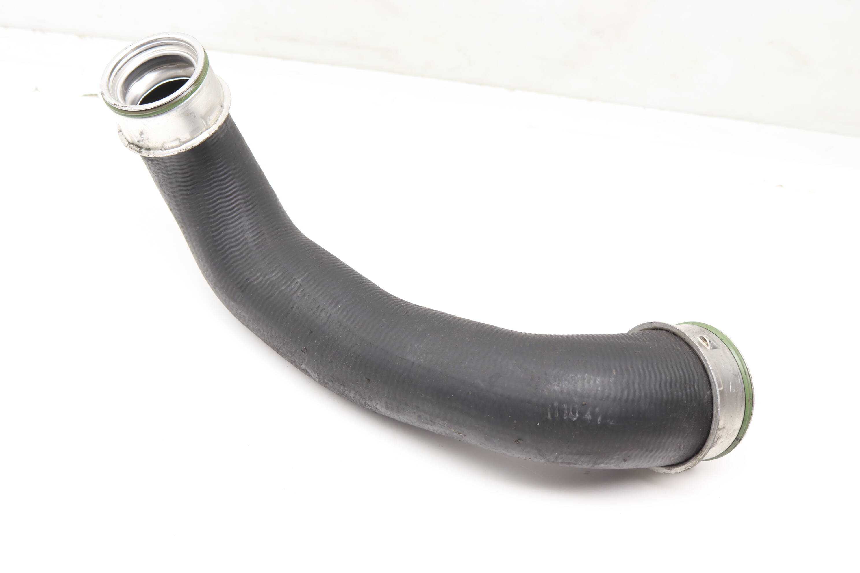 Turbo Intercooler Hose / Line / Tube 95B145834