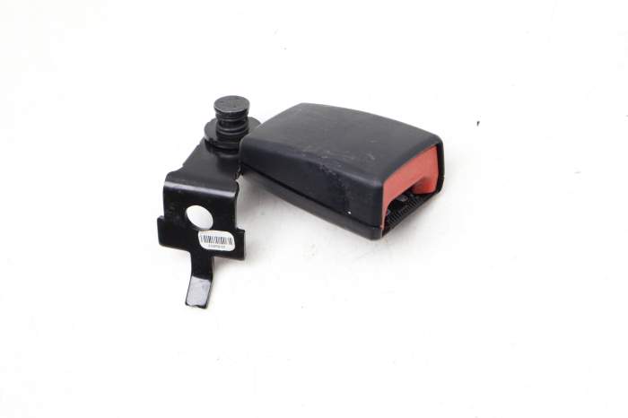 Seat Buckle / Receiver 72117171197 main product photo