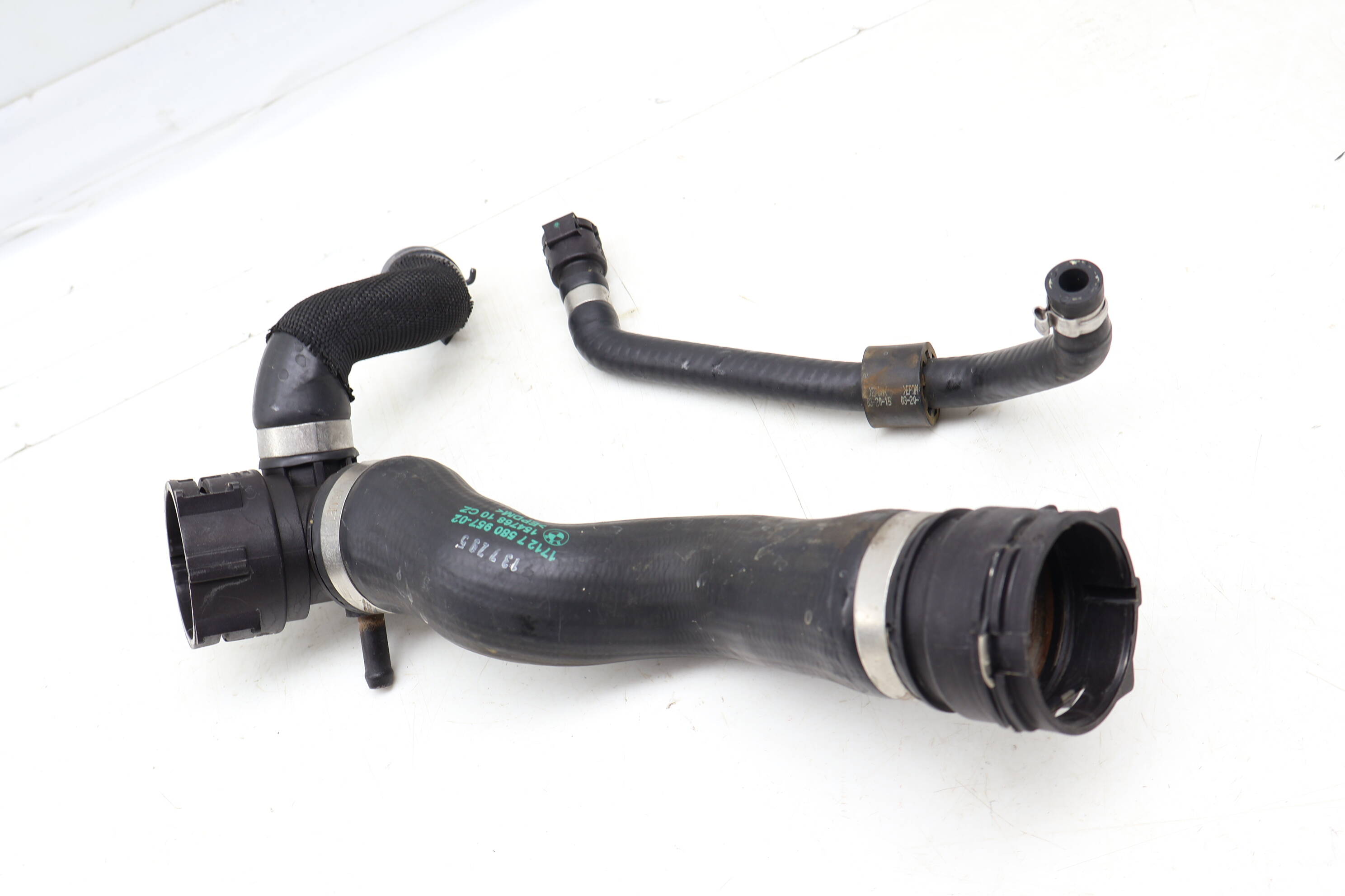 Upper Radiator Coolant Hose / Line 17127580957