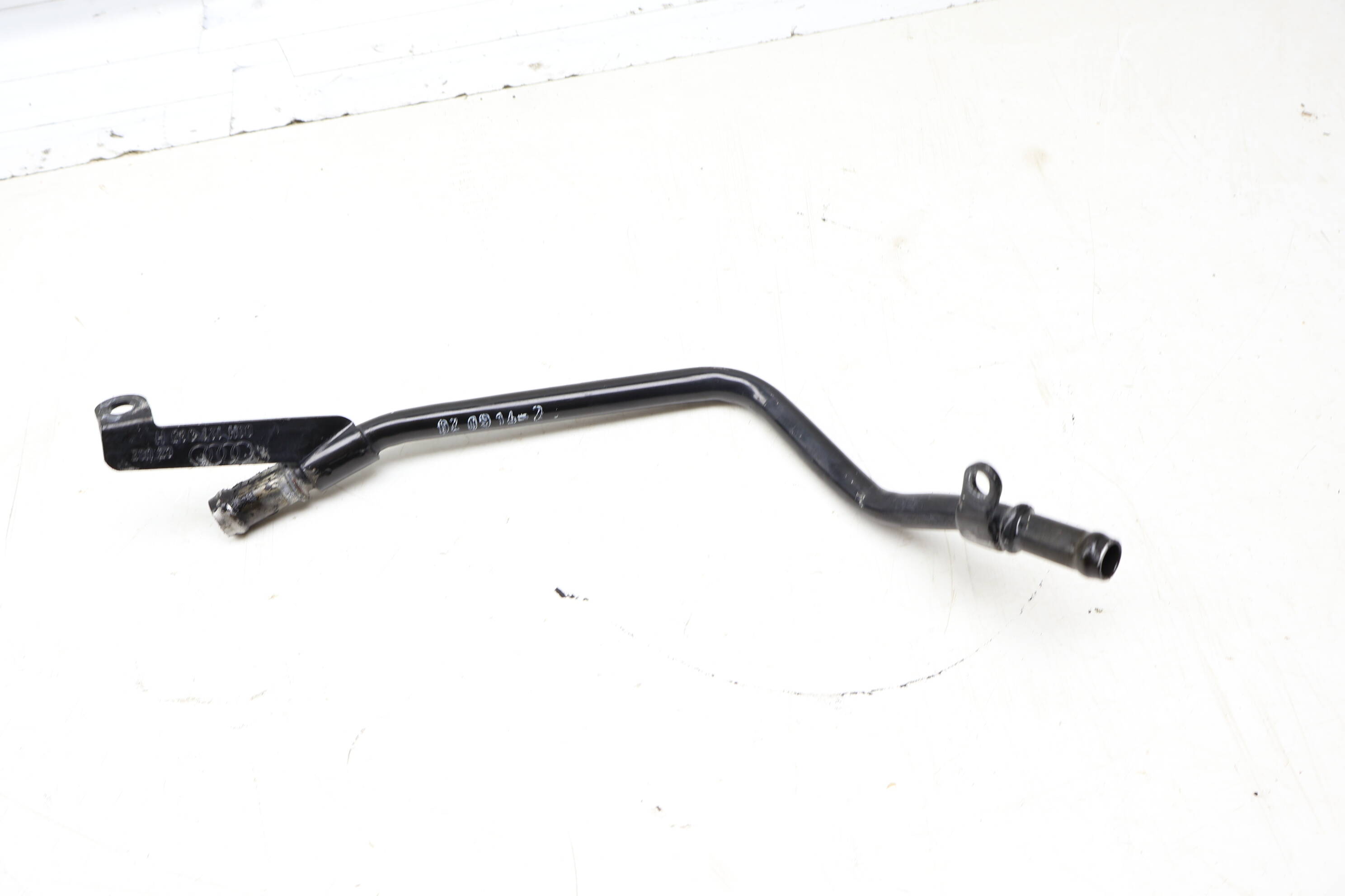 Coolant Pipe / Tube / Line 06H121085H