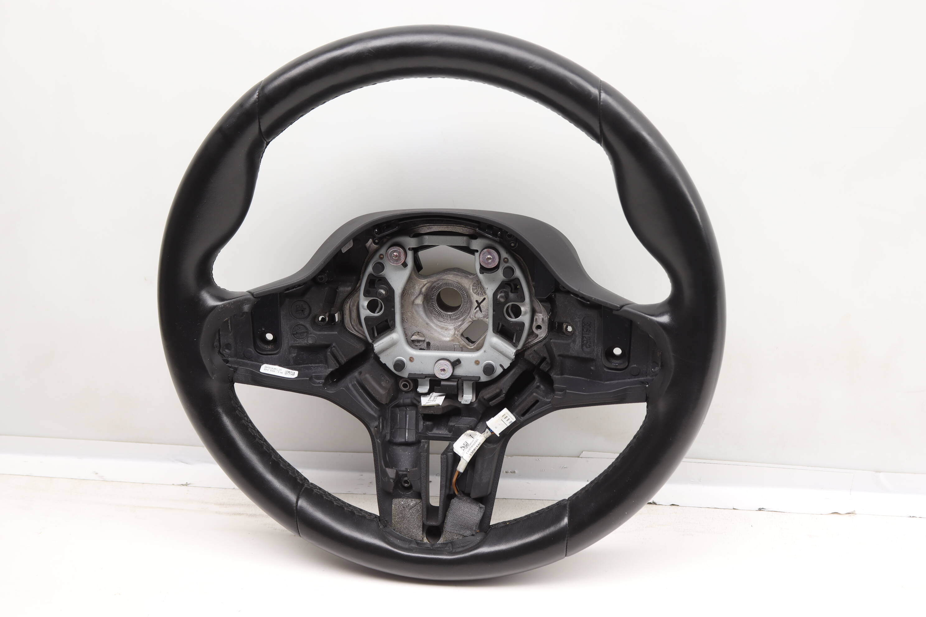 3-Spoke&#x20;M&#x20;Sport&#x20;Steering&#x20;Wheel&#x20;&#x28;Heated&#x29;&#x20;32308008181