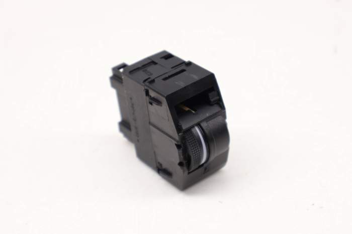 Dash Illumination Dimmer Switch 4B0919093 main product photo