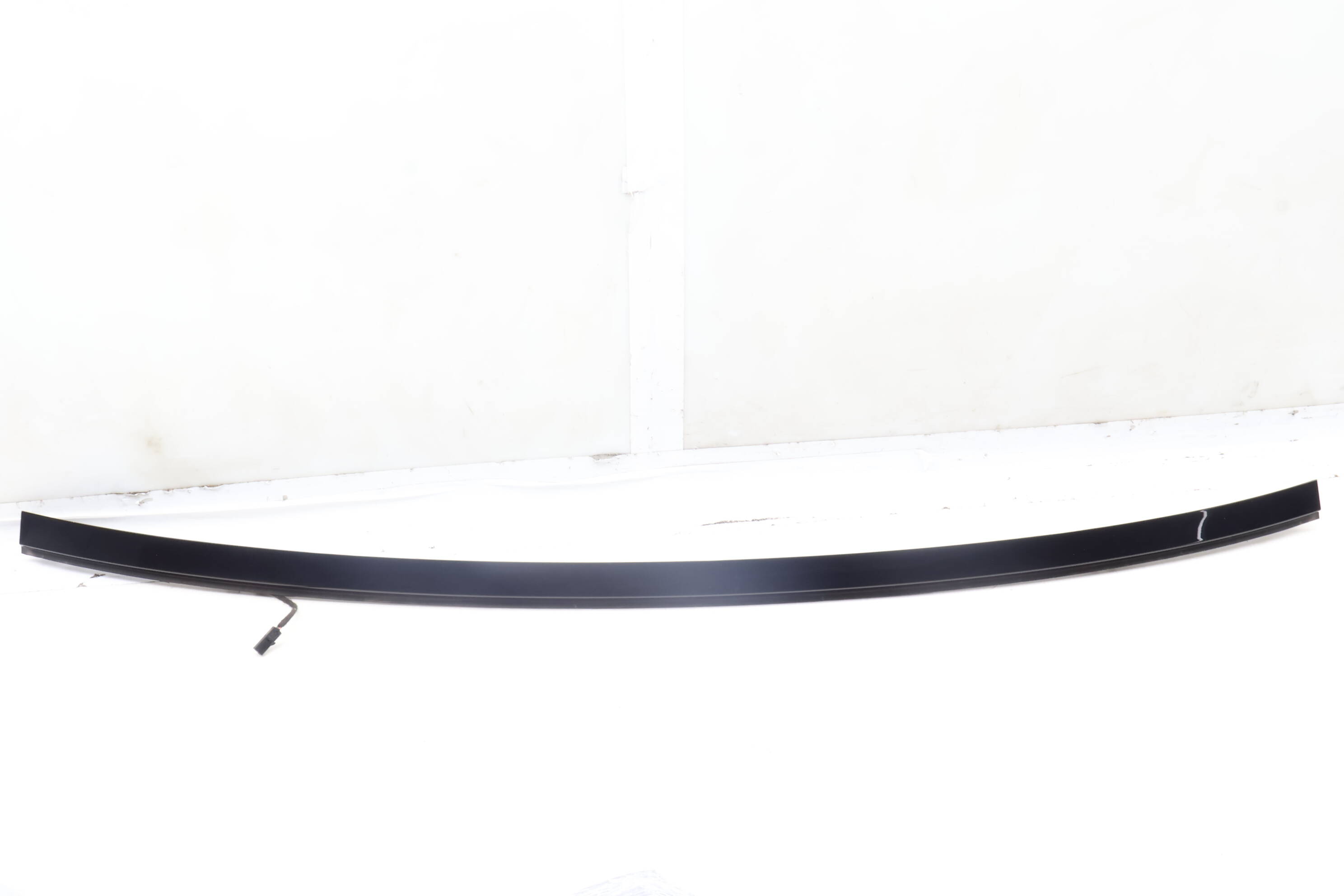 Center / Third Brake Light 8W8945097