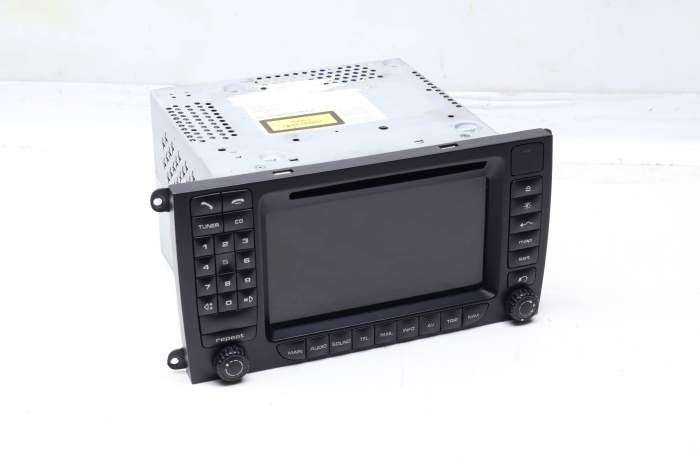 Radio / Stereo / Cd Unit 7L5035192A main product photo