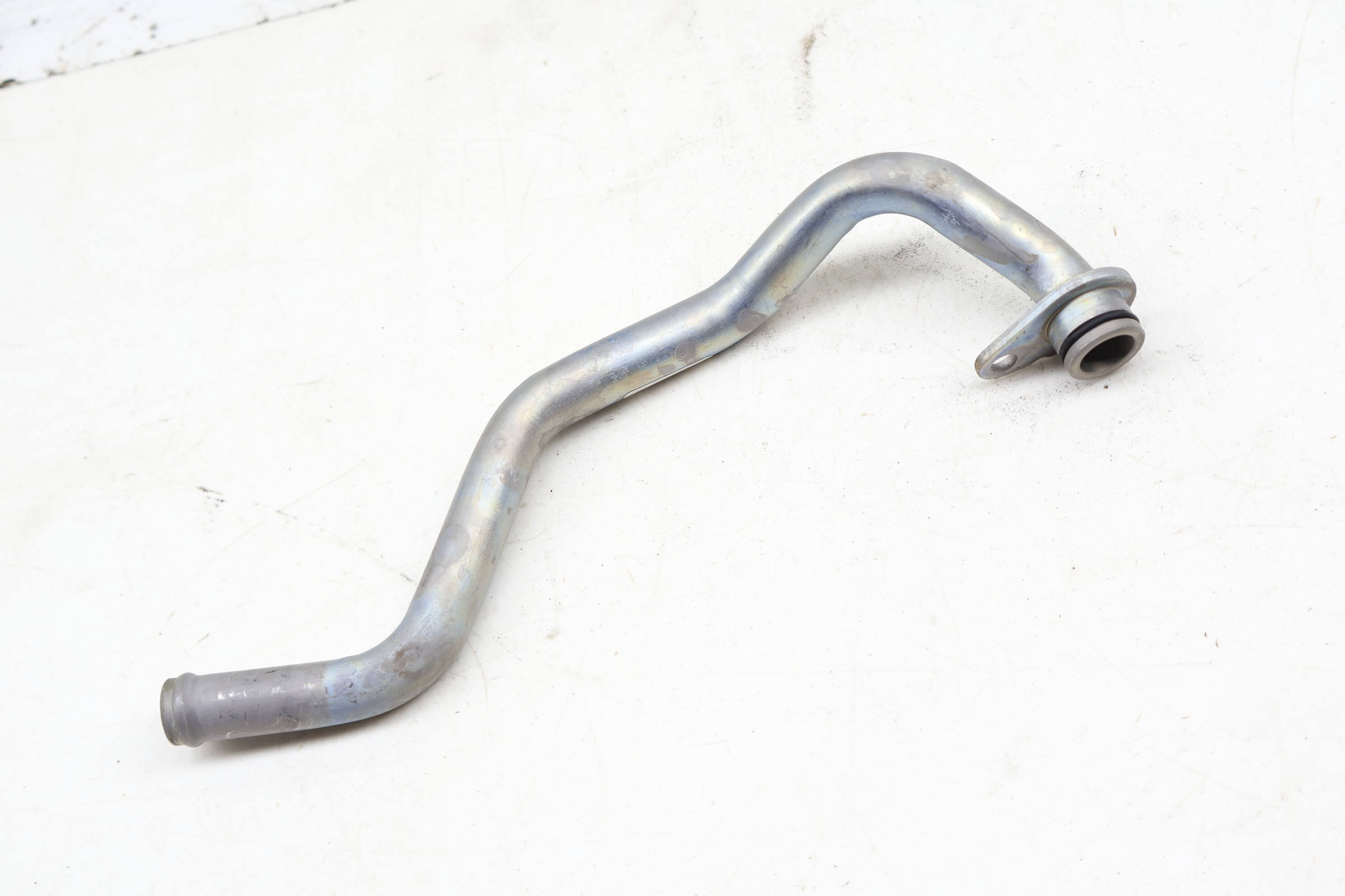 Coolant Pipe / Tube / Line 7P0121065AC 95810656600