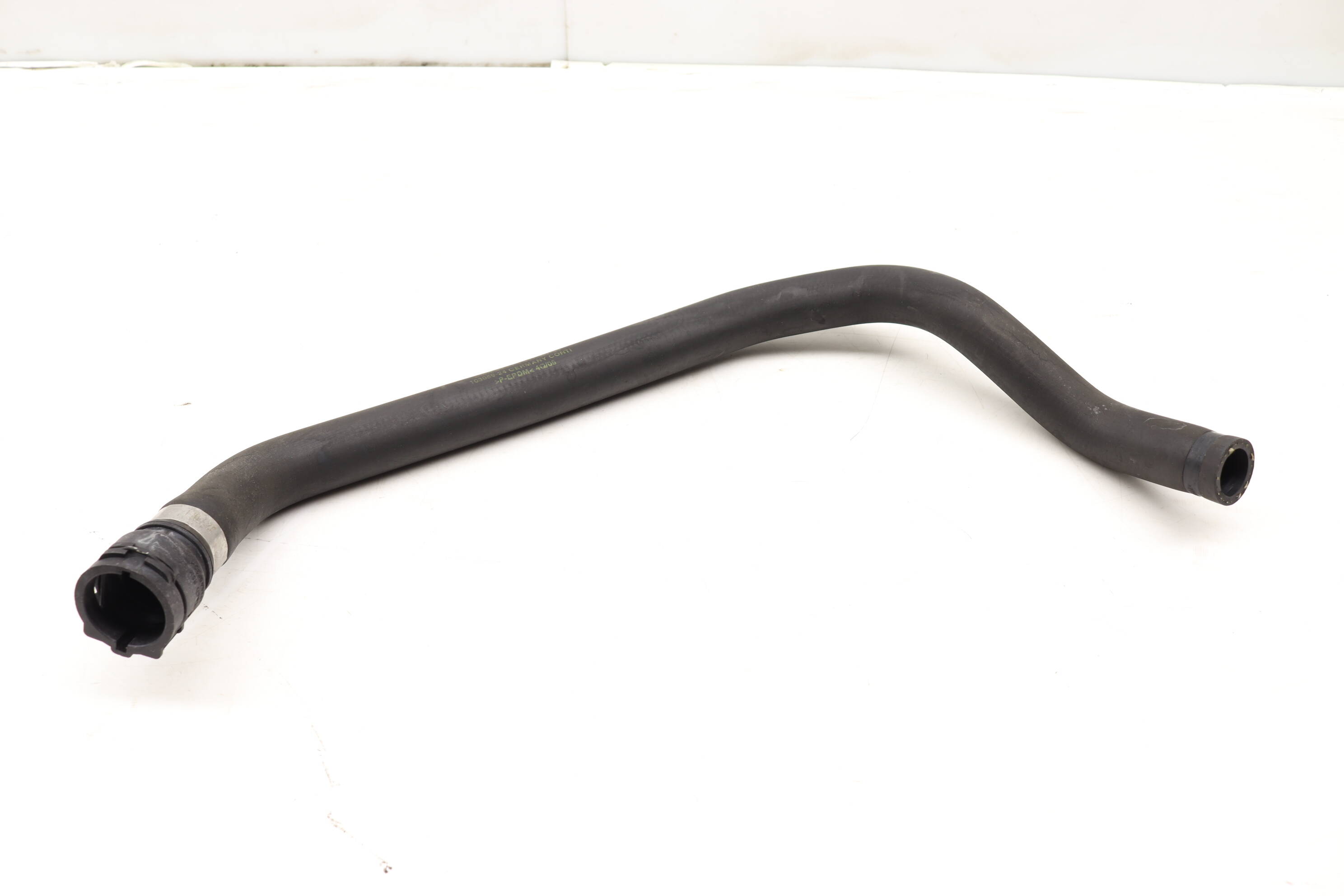 Heater Coolant / Water Hose 64218381387