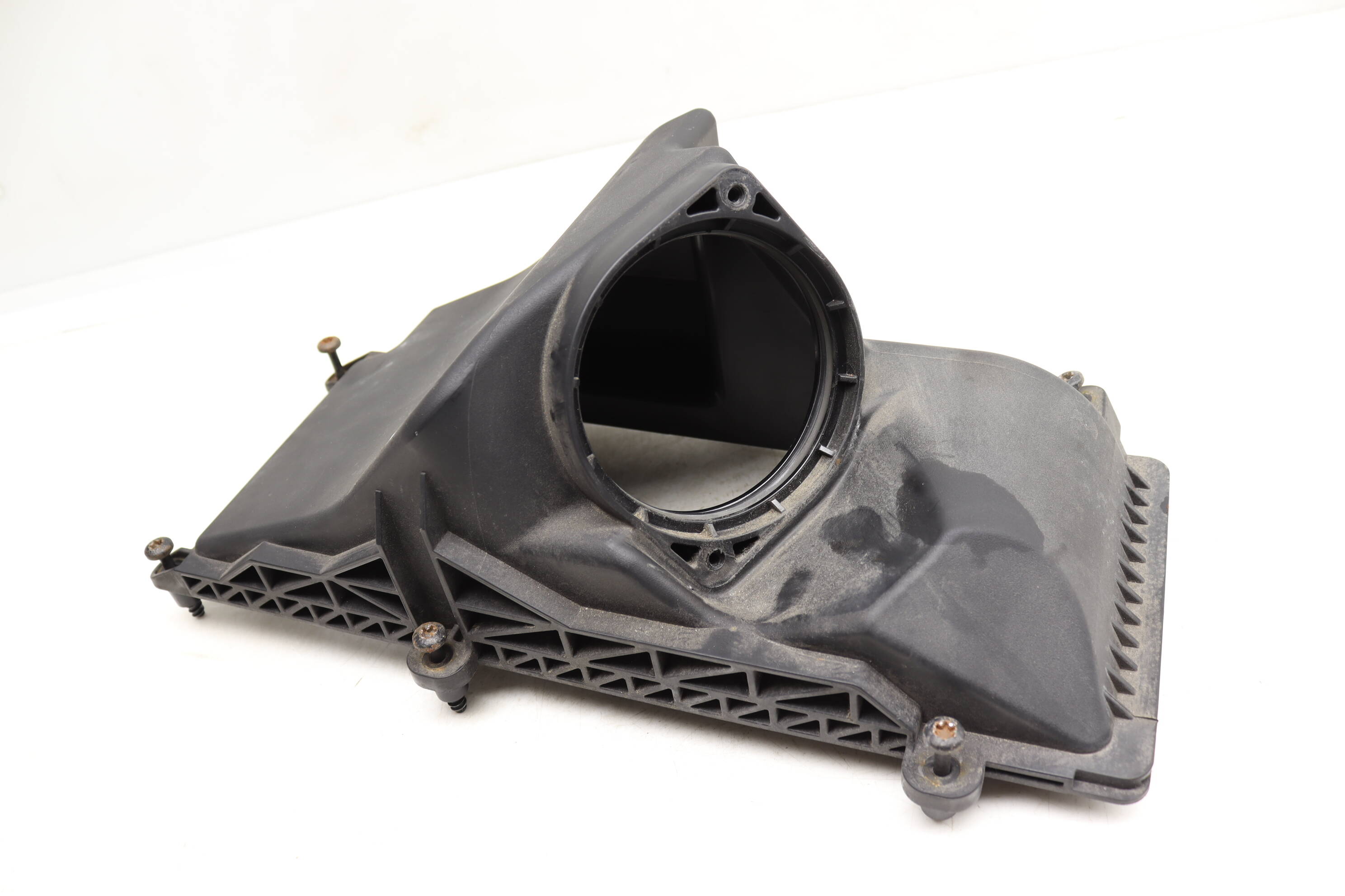 Upper Air Cleaner Filter Box / Housing 8K0133837AC