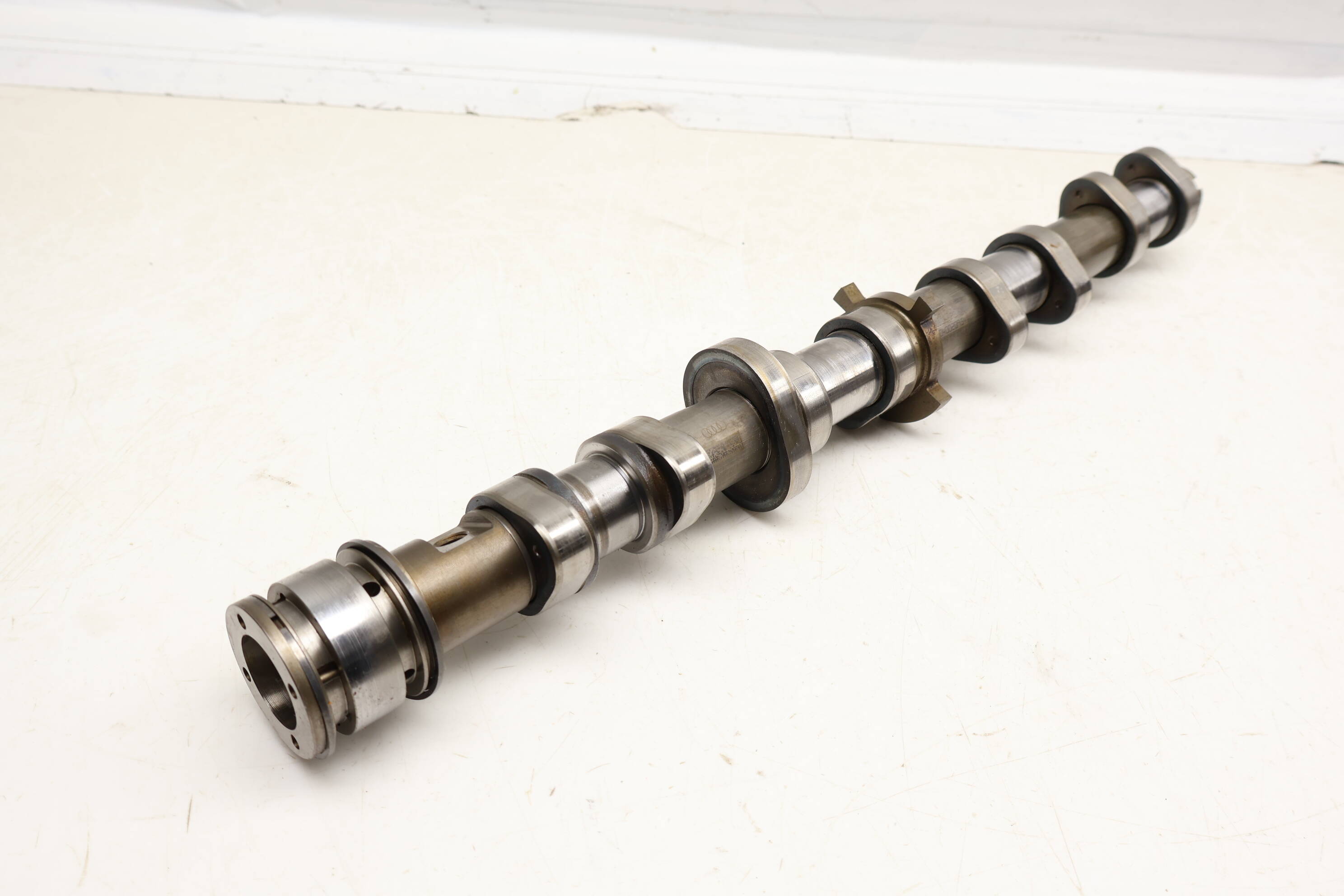 Intake Cam / Camshaft 079109101EE