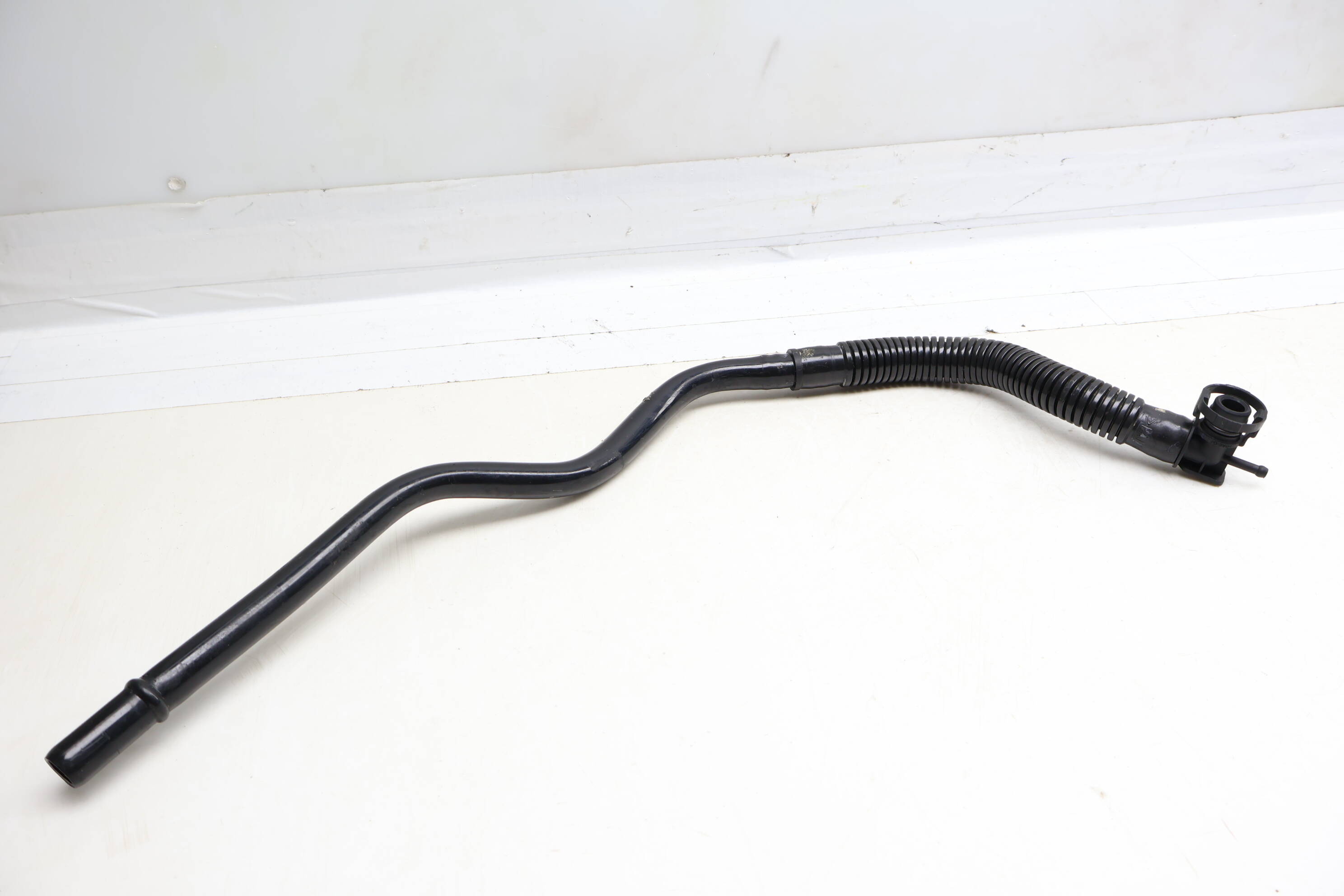 Evap Purge Valve Hose / Line 98720135300