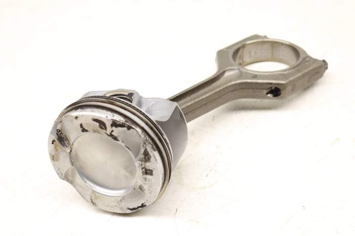 Piston W/ Connecting Rod 11258089405 main product photo