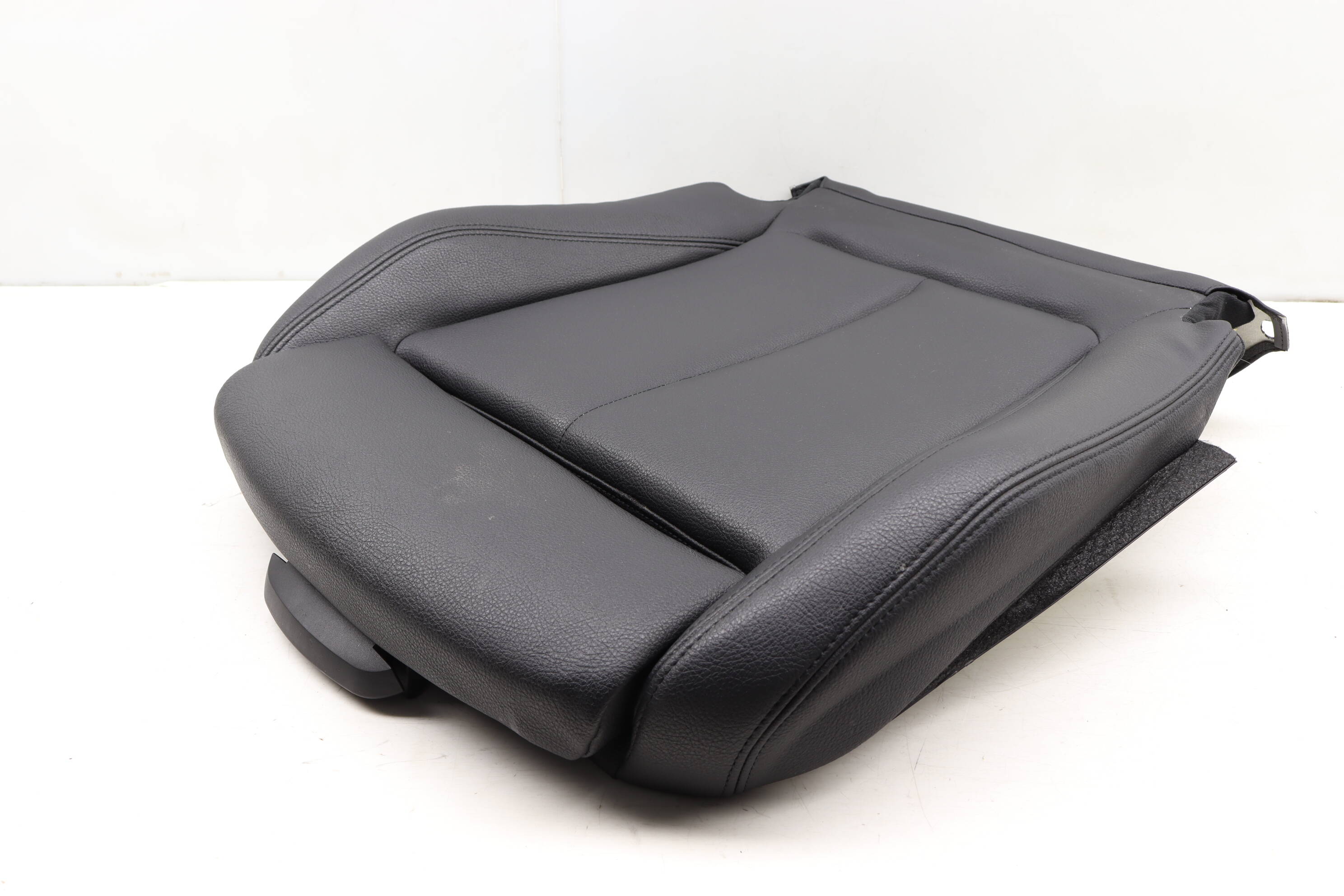 Lower&#x20;Seat&#x20;Bottom&#x20;Cushion&#x20;52107308733