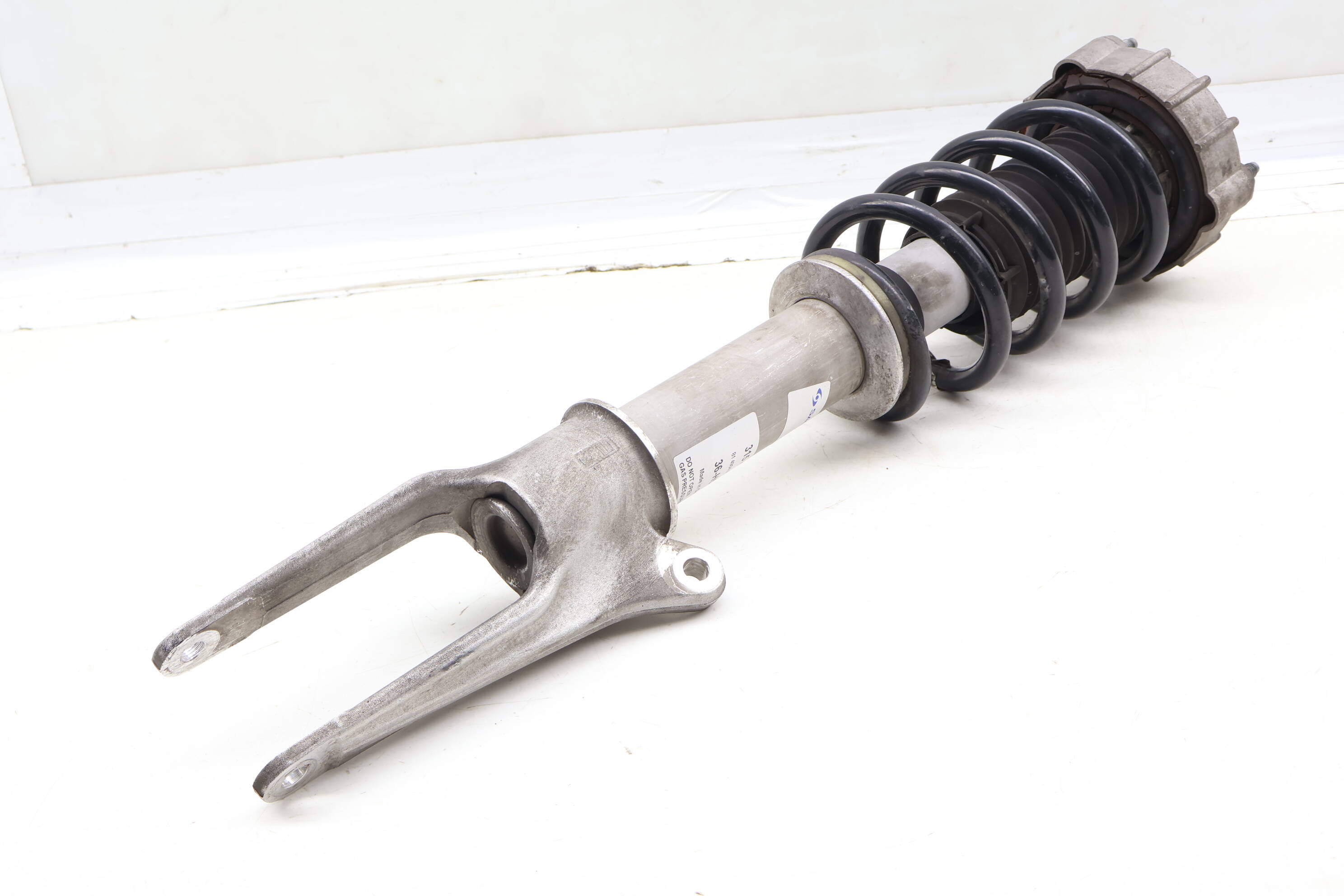 Strut Shock / Spring Assembly 97034304104