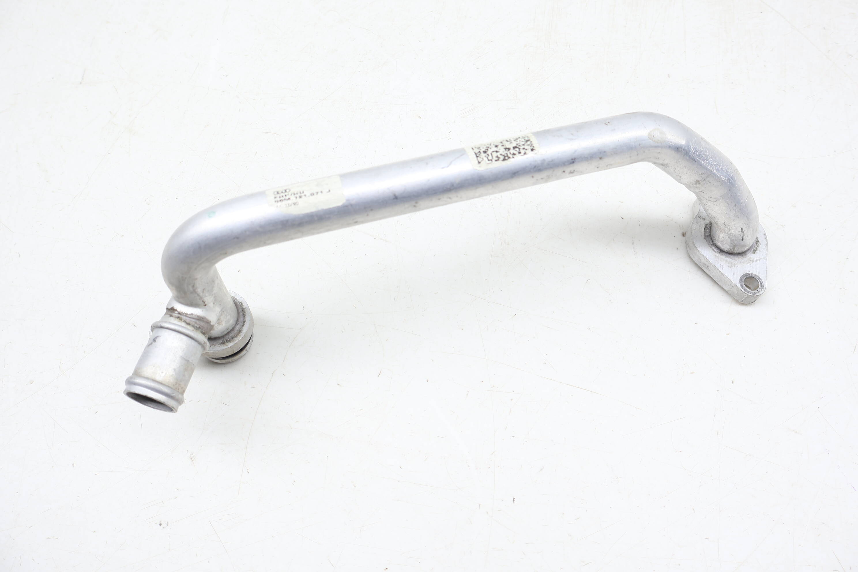 Coolant Tube / Line / Pipe 06M121071J