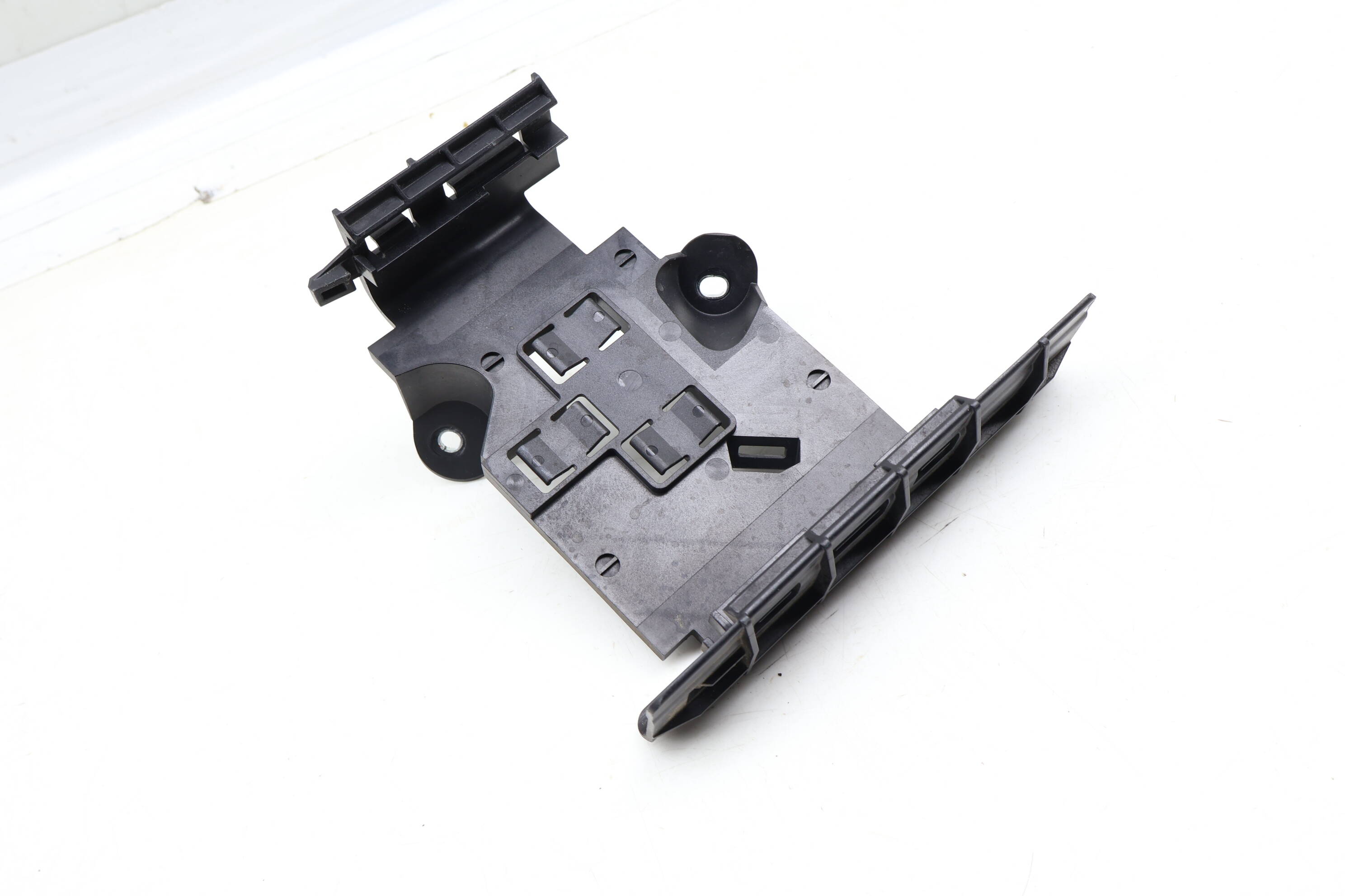 Ecu / Engine Module Mount Bracket 5Q0906507F