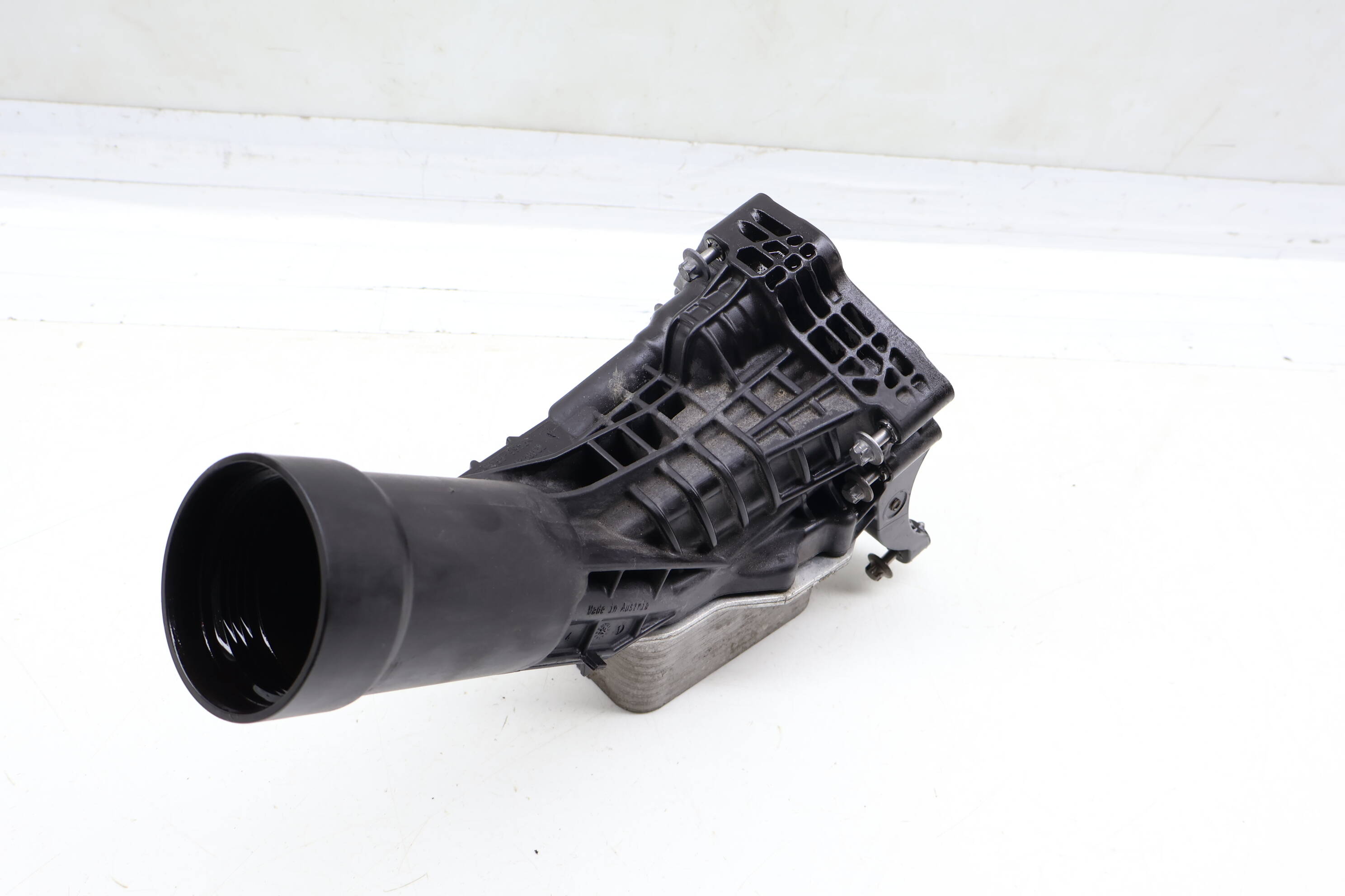 Engine Oil Filter Housing W/ Cooler 11428580414