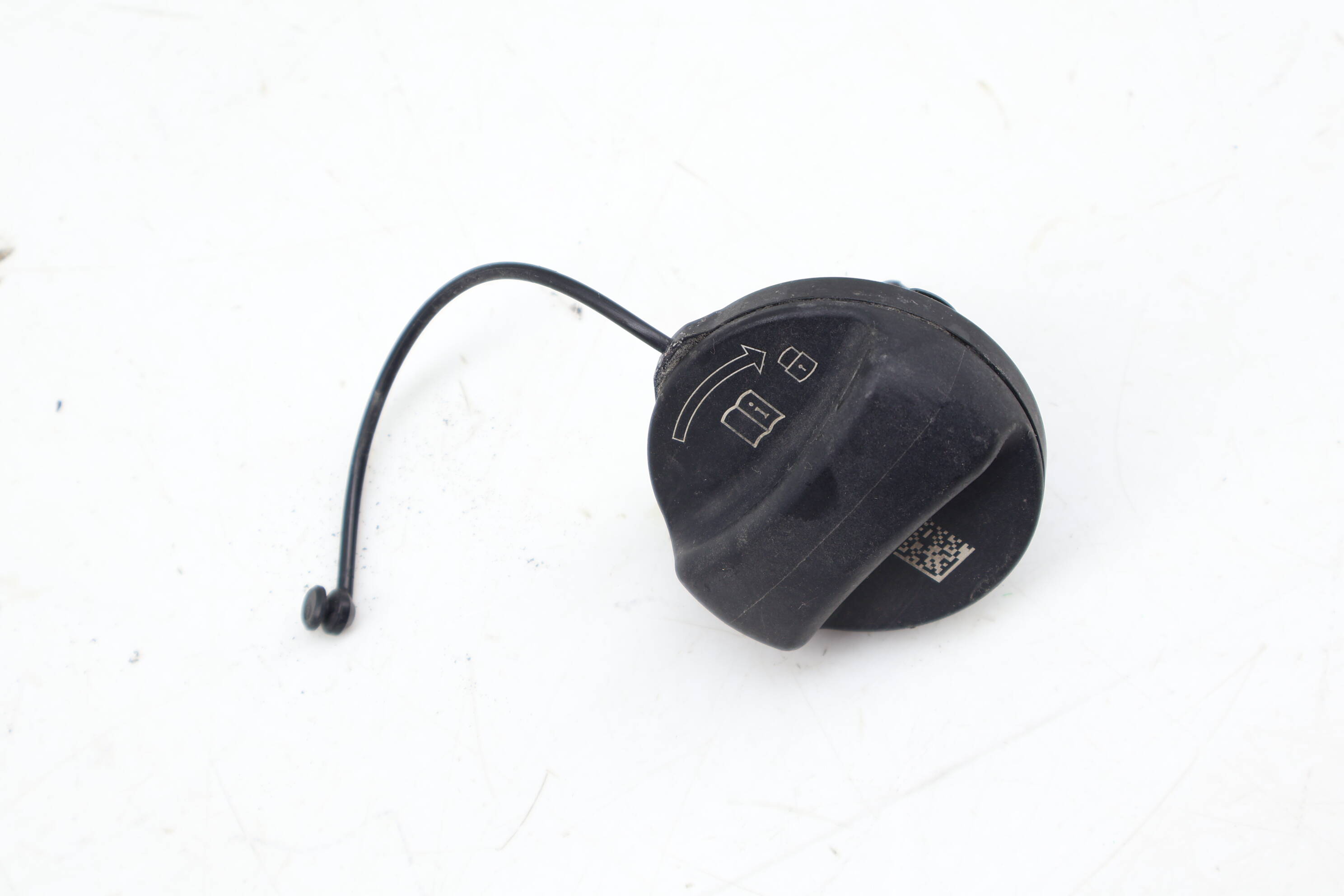 Fuel / Gas Cap 16117482903