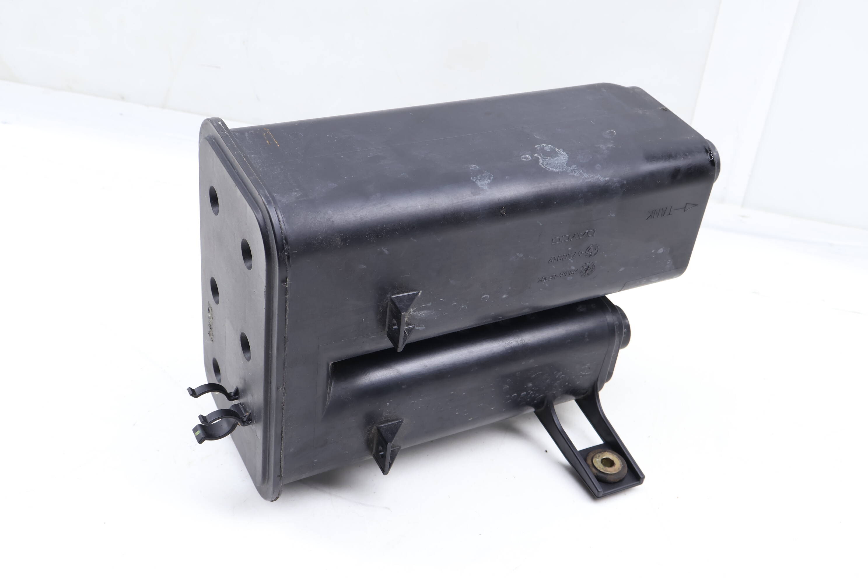 Fuel Evap Charcoal Canister 16136758019