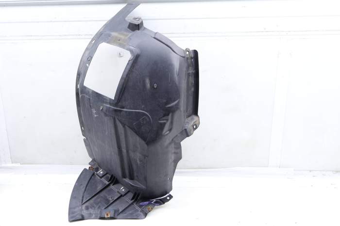 Fender Liner / Wheel Housing Cover (Forward) 51717290160 main product photo