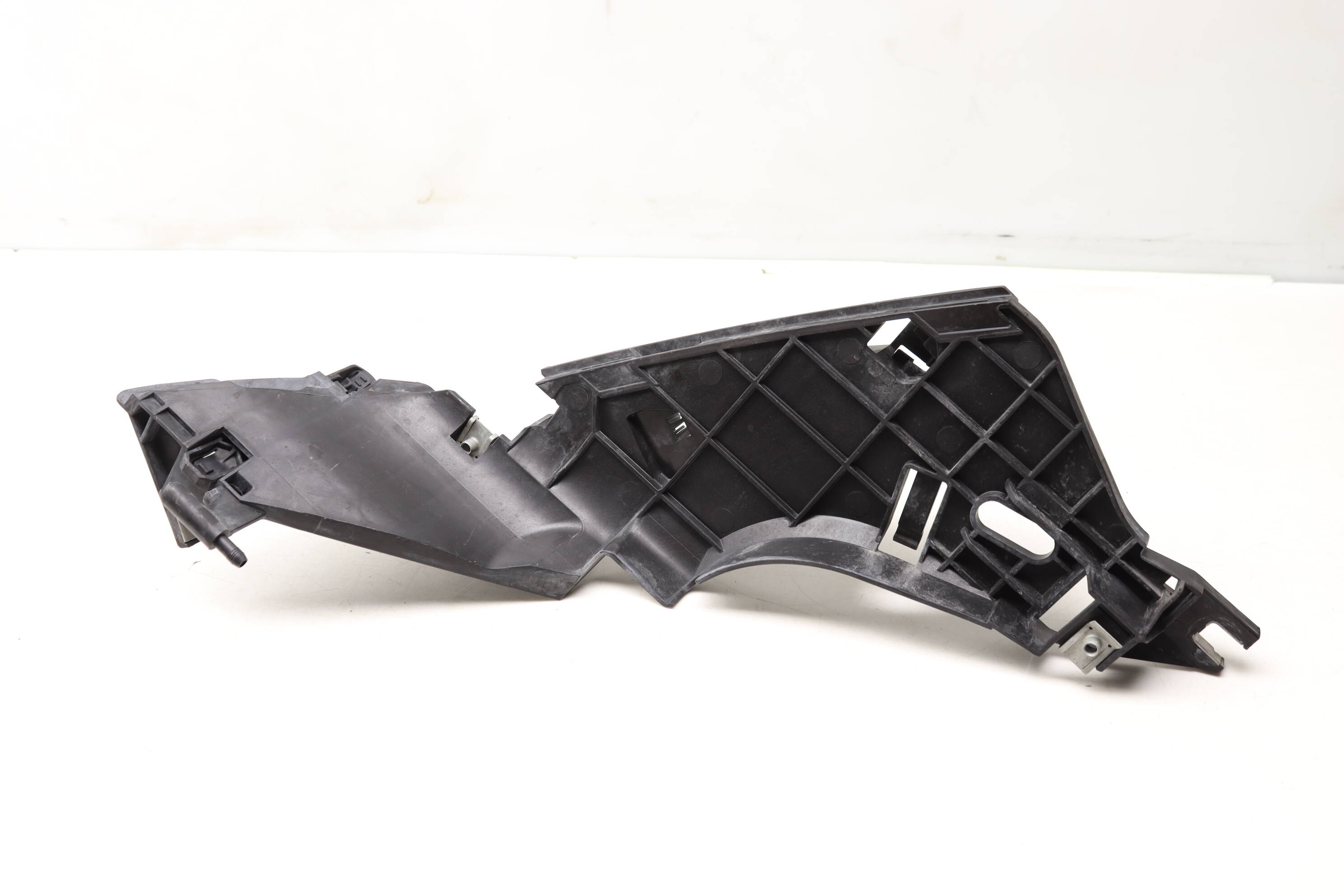 Audi Left Headlight Mount / Bracket 4G8941453A 