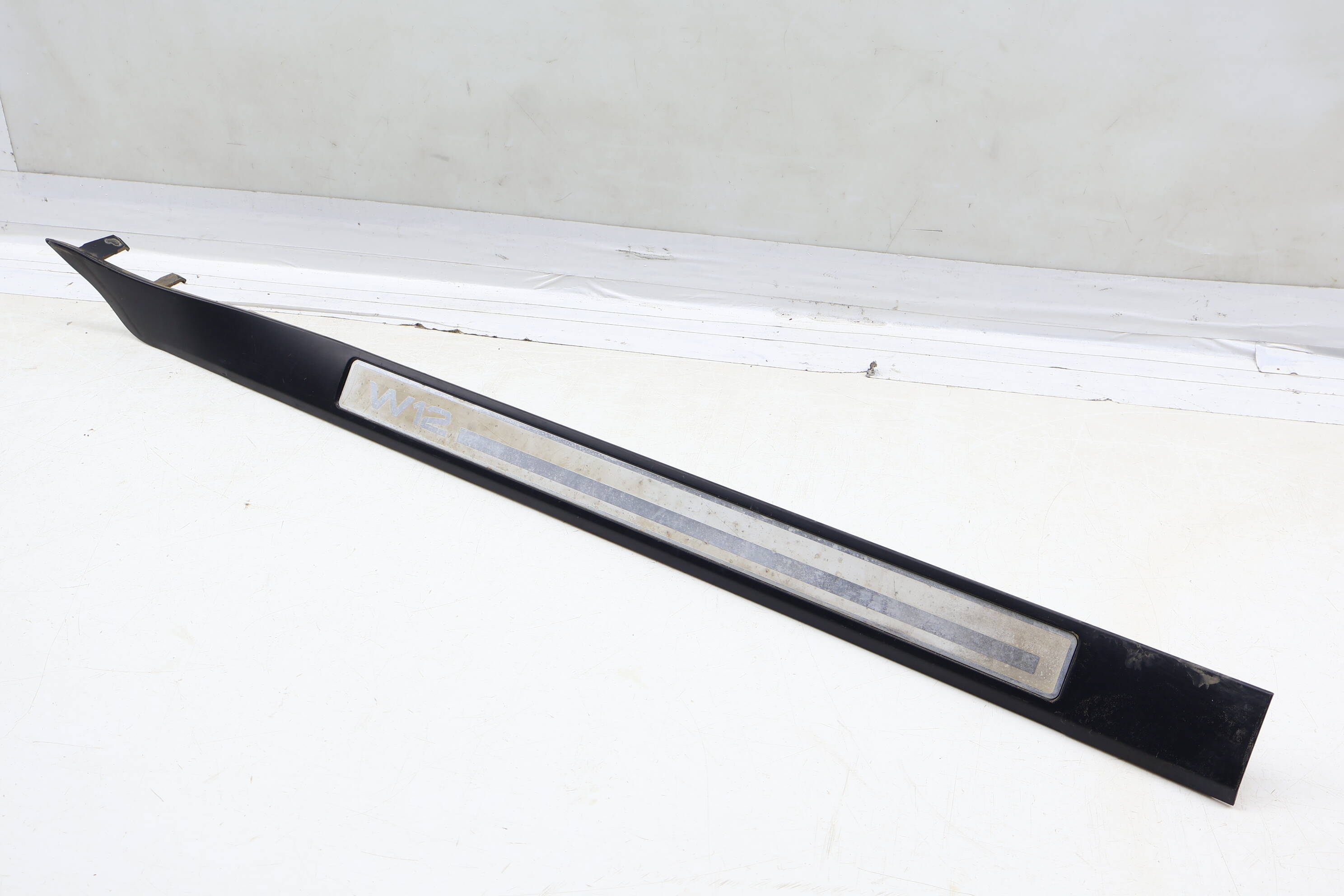 Door Sill / Scuff Plate (W12) 4E4853996B