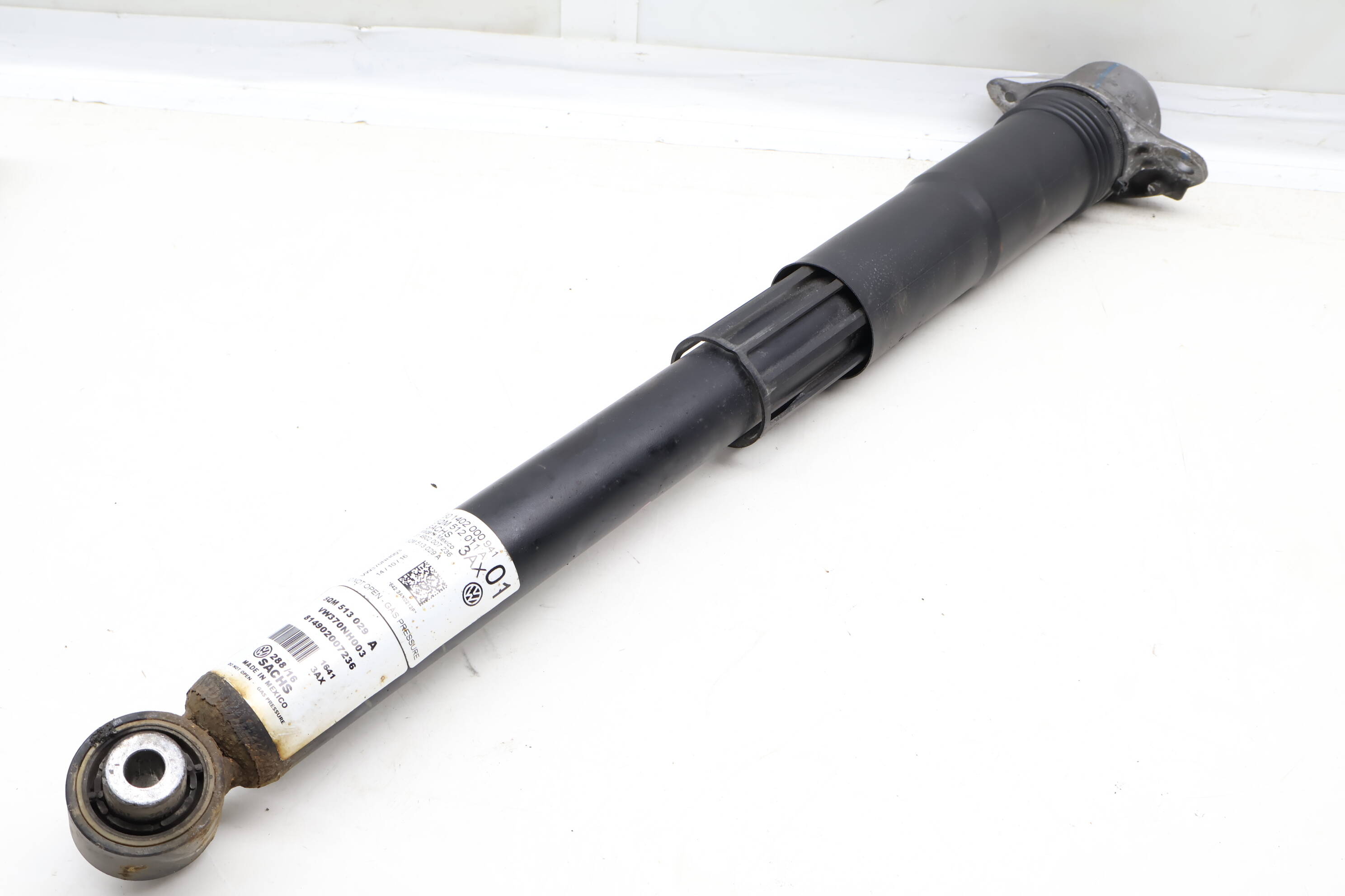 Strut / Shock Absorber 5QM513029A