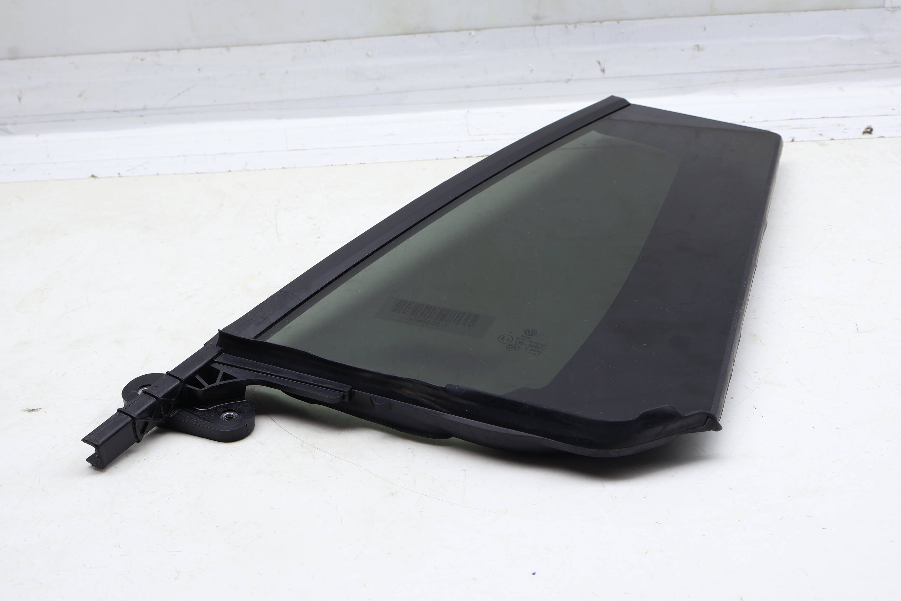 Door Fixed Window Glass 3CN845213