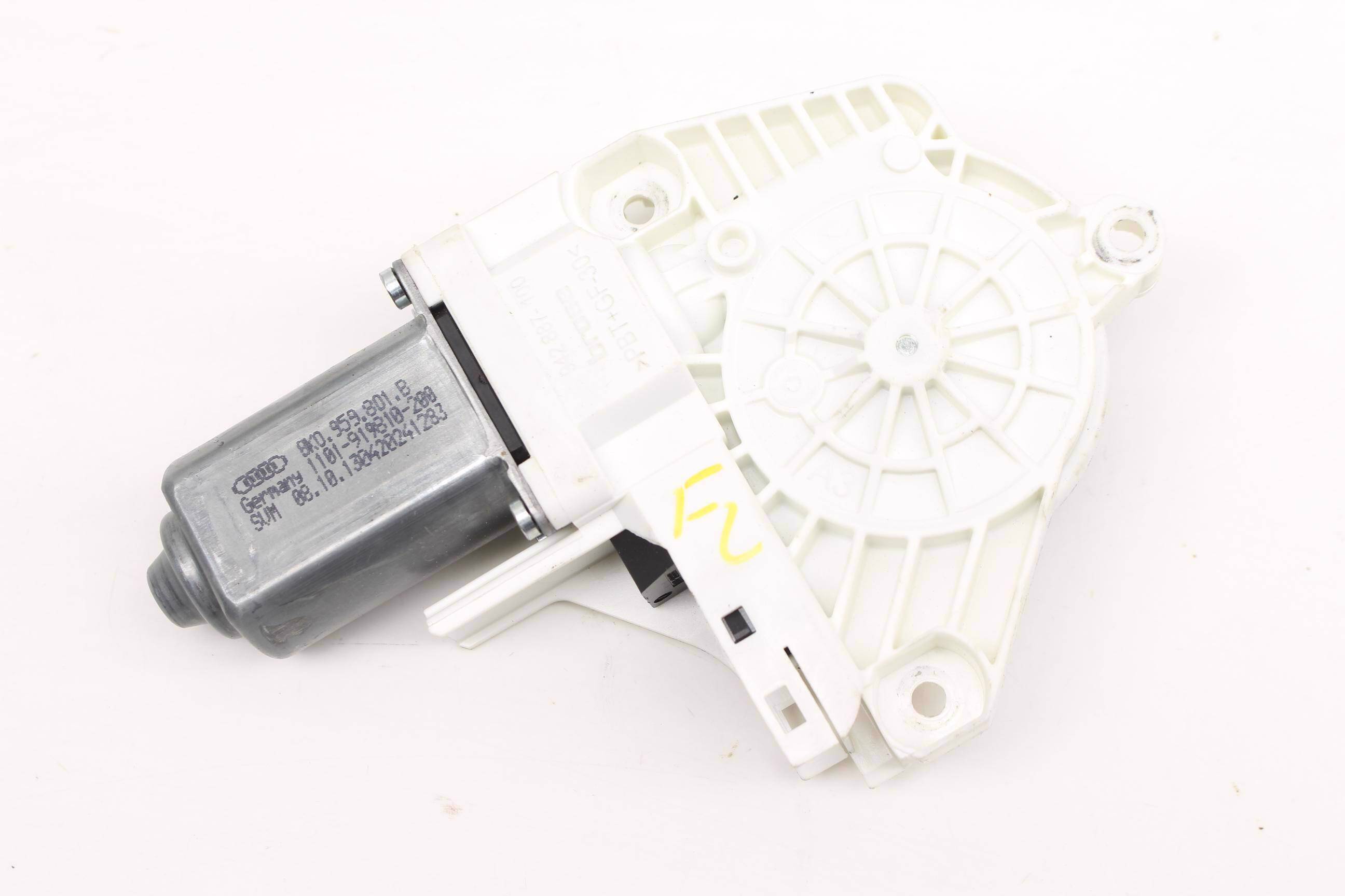 Power&#x20;Window&#x20;Motor&#x20;8K0959801B&#x20;95862480100