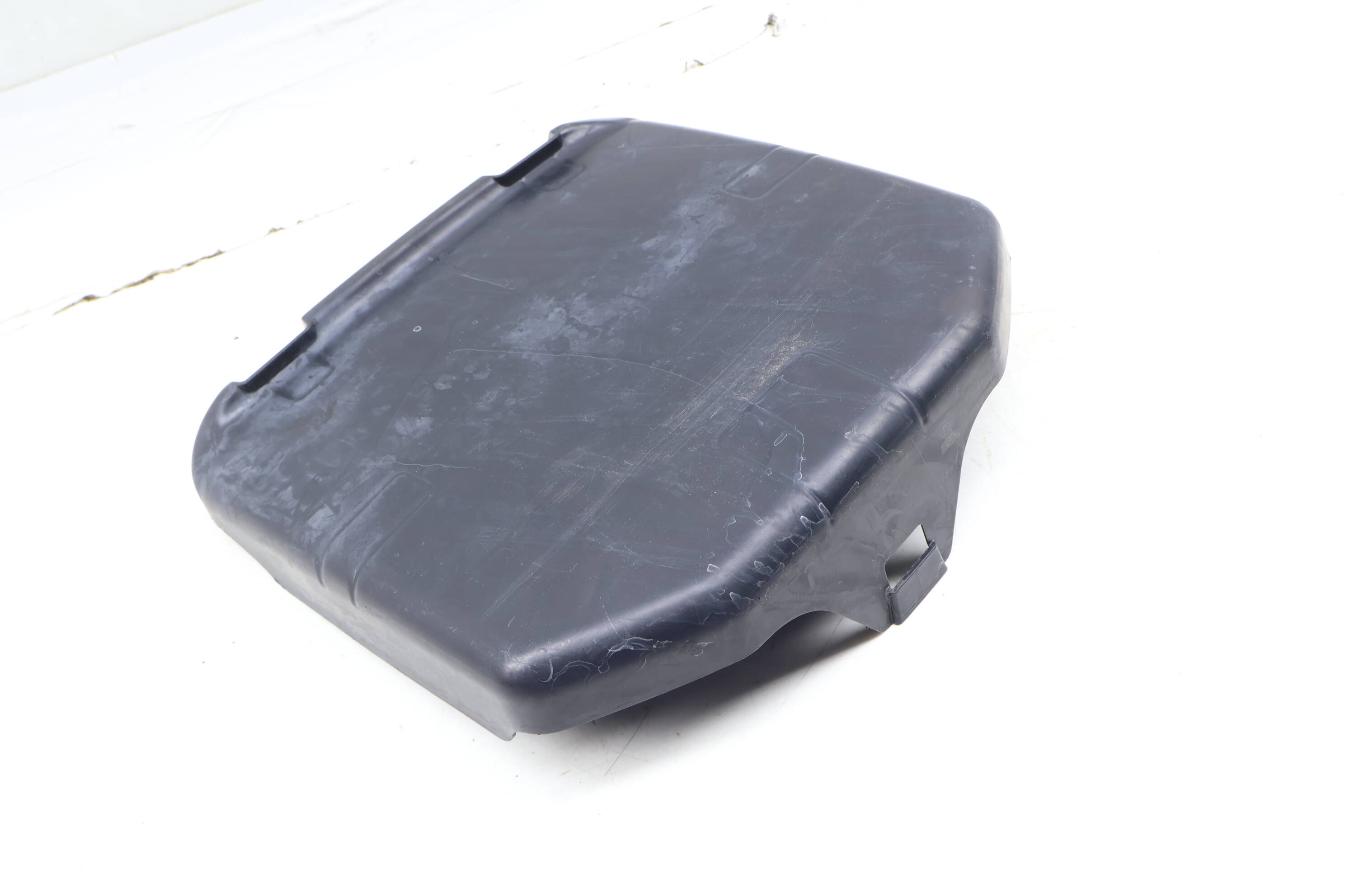 Cabin Air Filter Housing Cover 64319184010