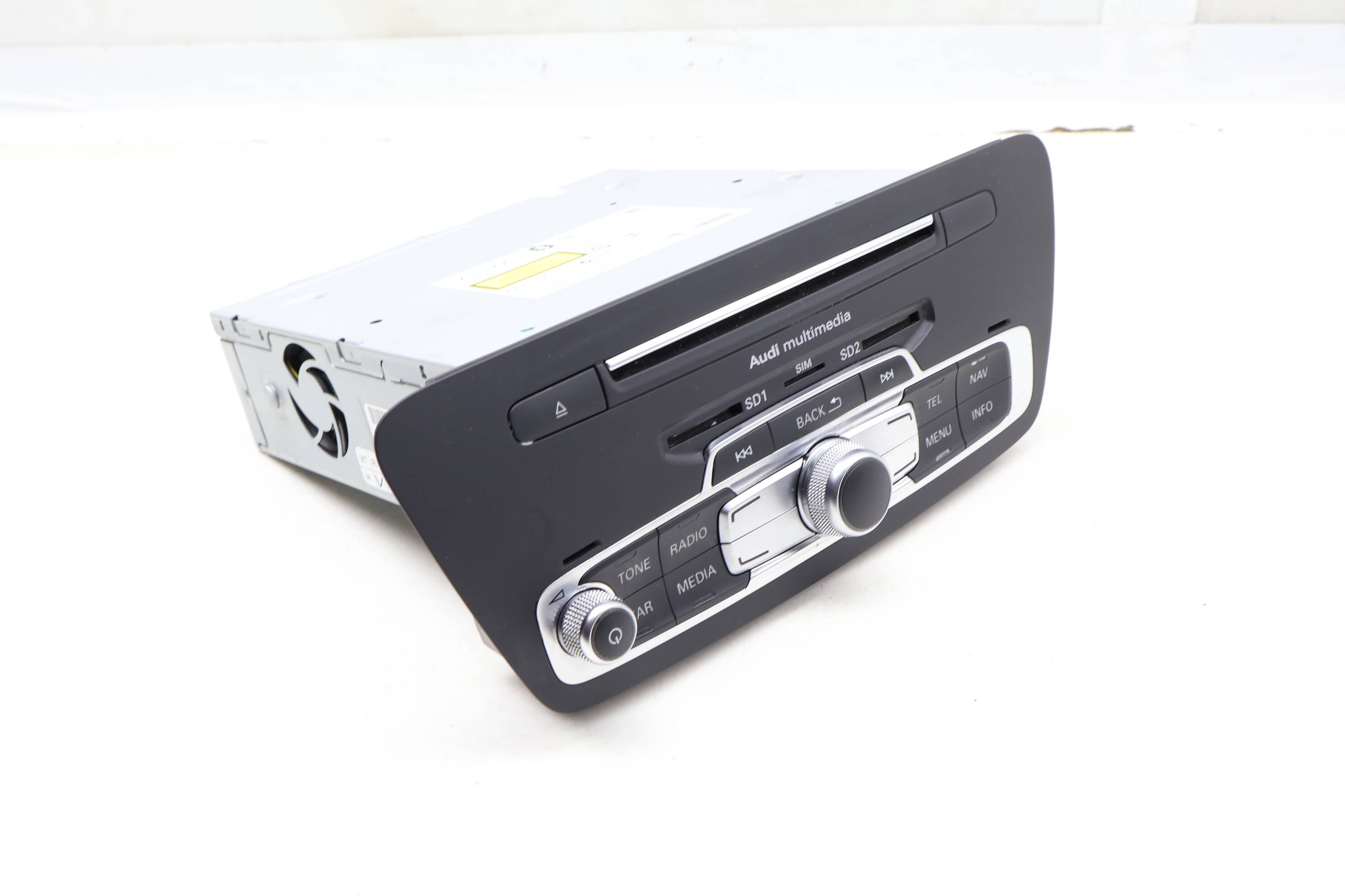 mmi Audi Mmi 3G+ Control Module / Unit (Q3, Q3 Quattro) 8U1035746E