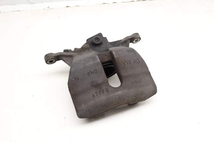 Brake Caliper 8V0615124A main product photo