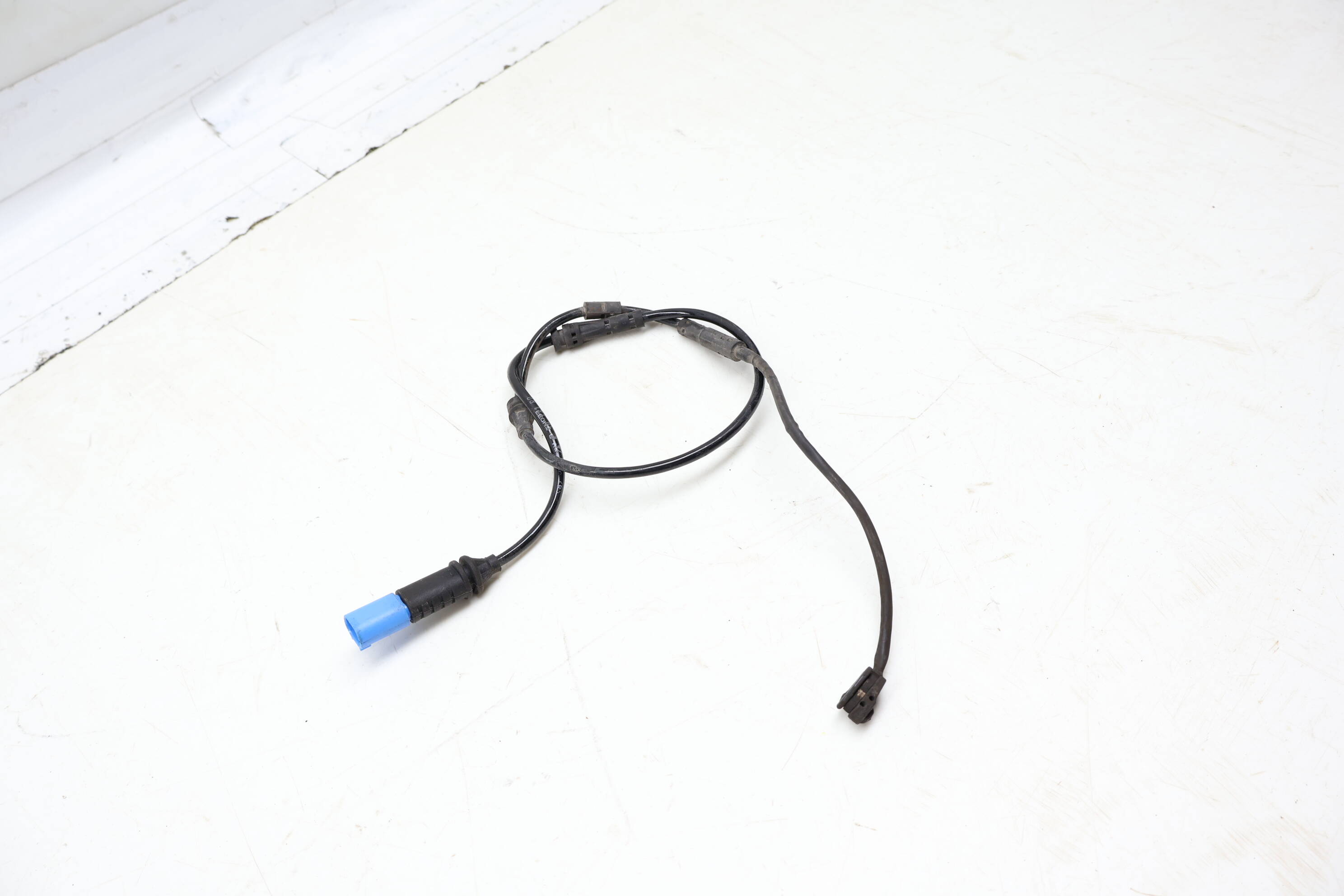 Brake Pad Wear Indicator Sensor / Wiring Harness 34356870351
