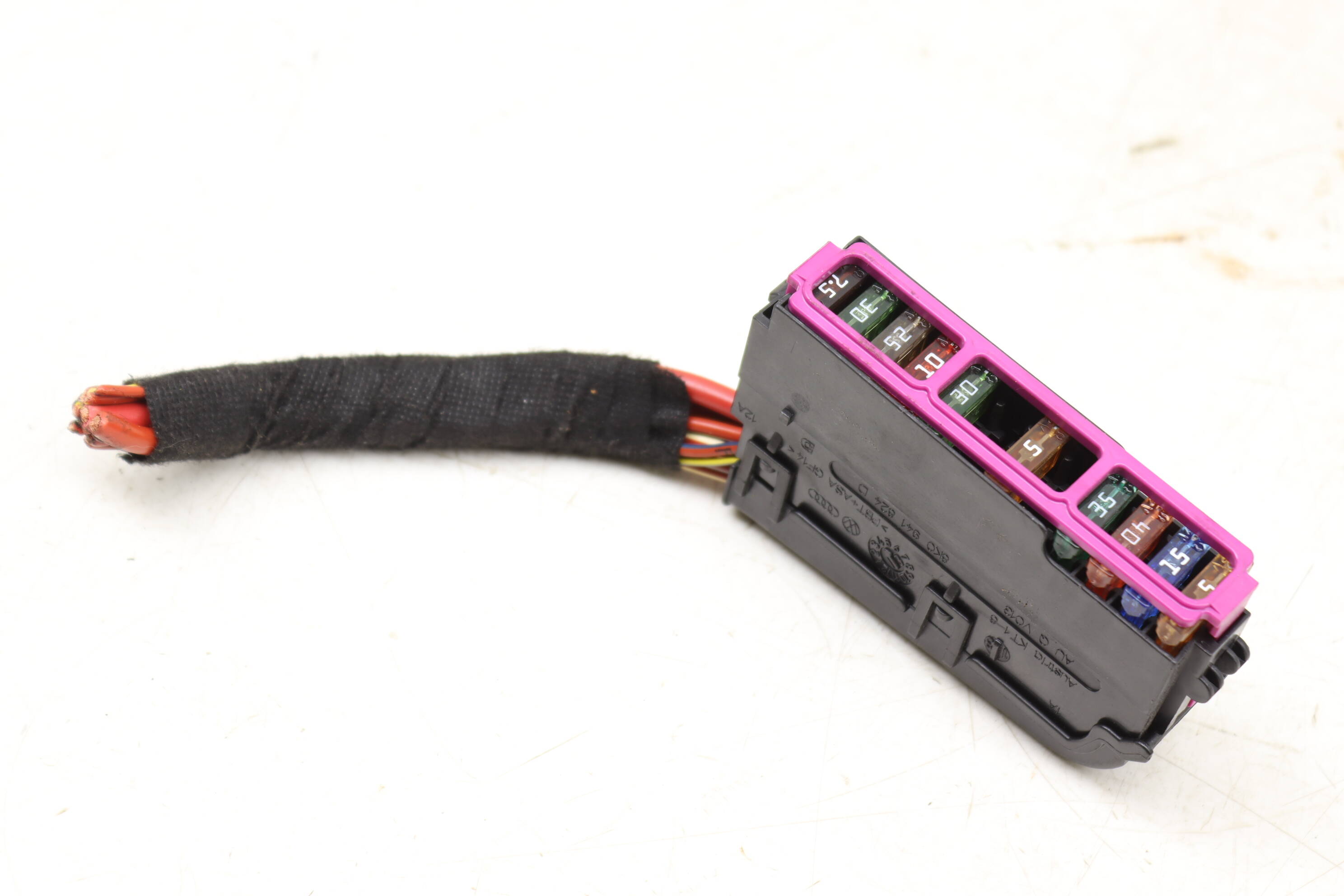 Fuse Holder 8K0941824D