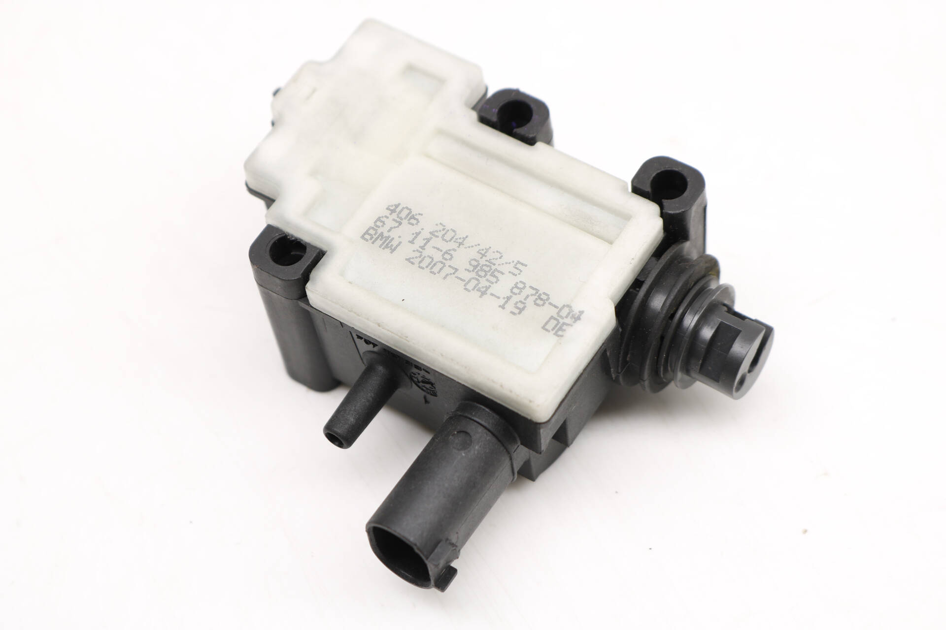 KZ Valve Actuator, 0.8 Second, 1 Wire 586673D1 | AGCO Parts