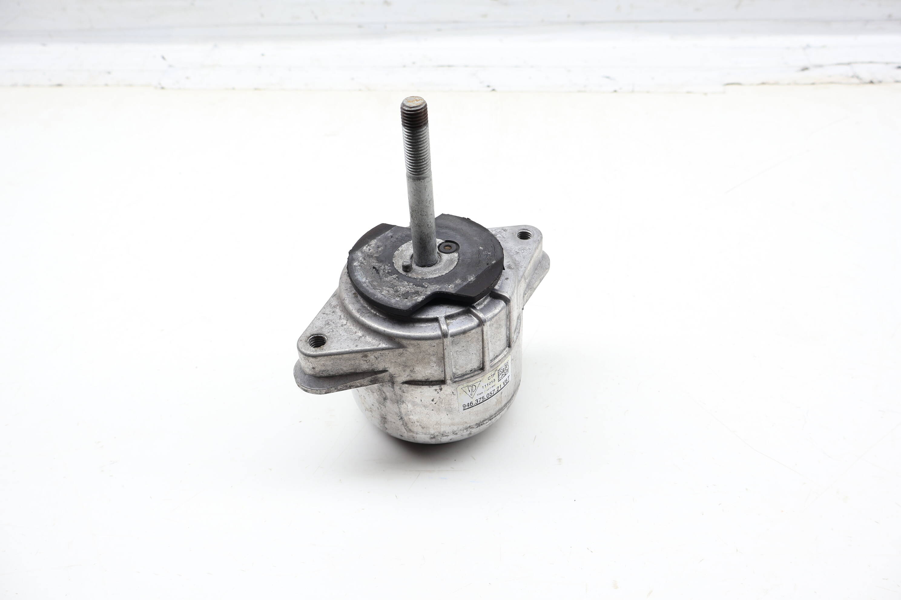 Engine / Motor Mount 94637505721