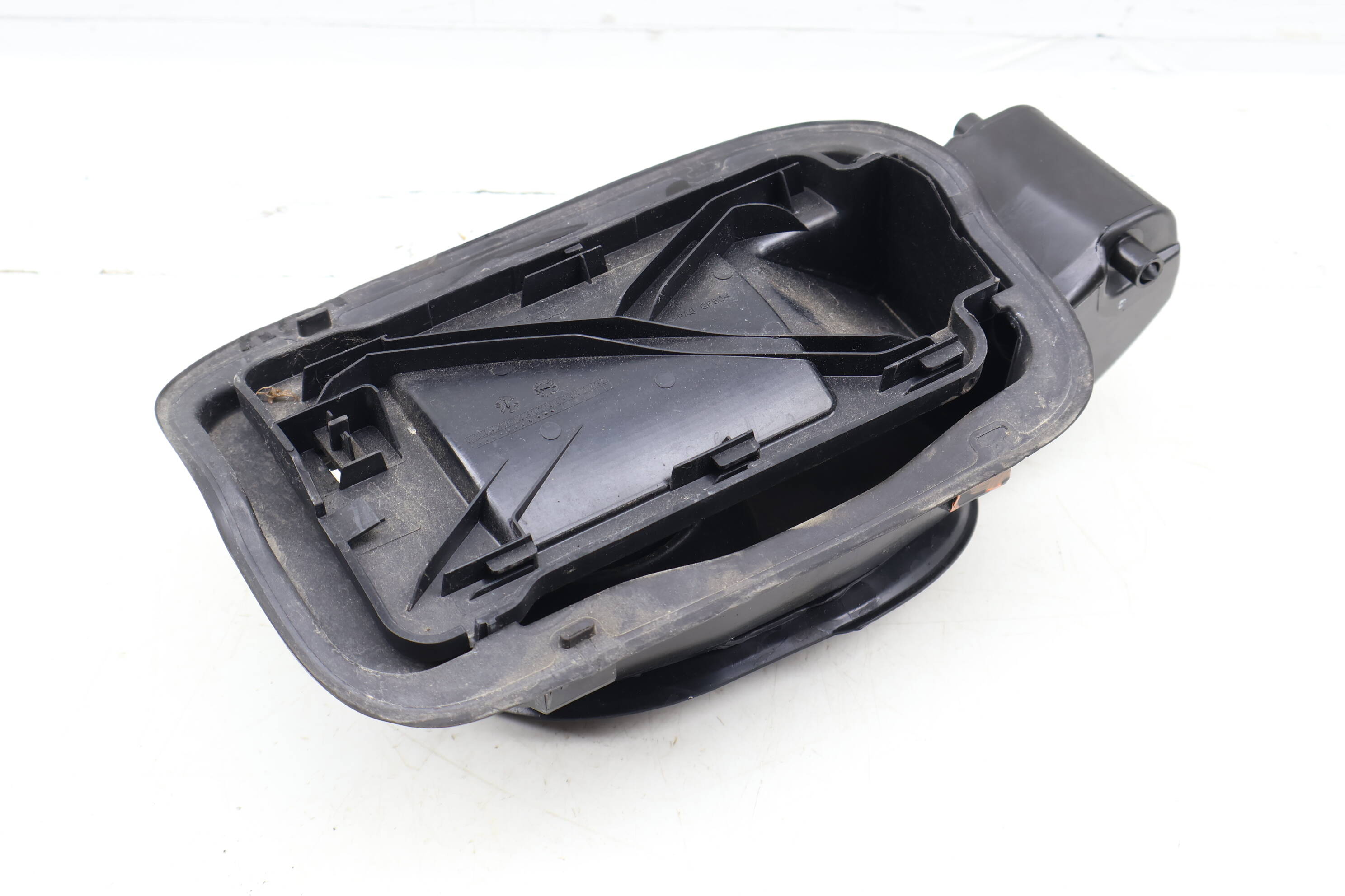 Gas / Fuel Filler Door Bracket 4G0809906C