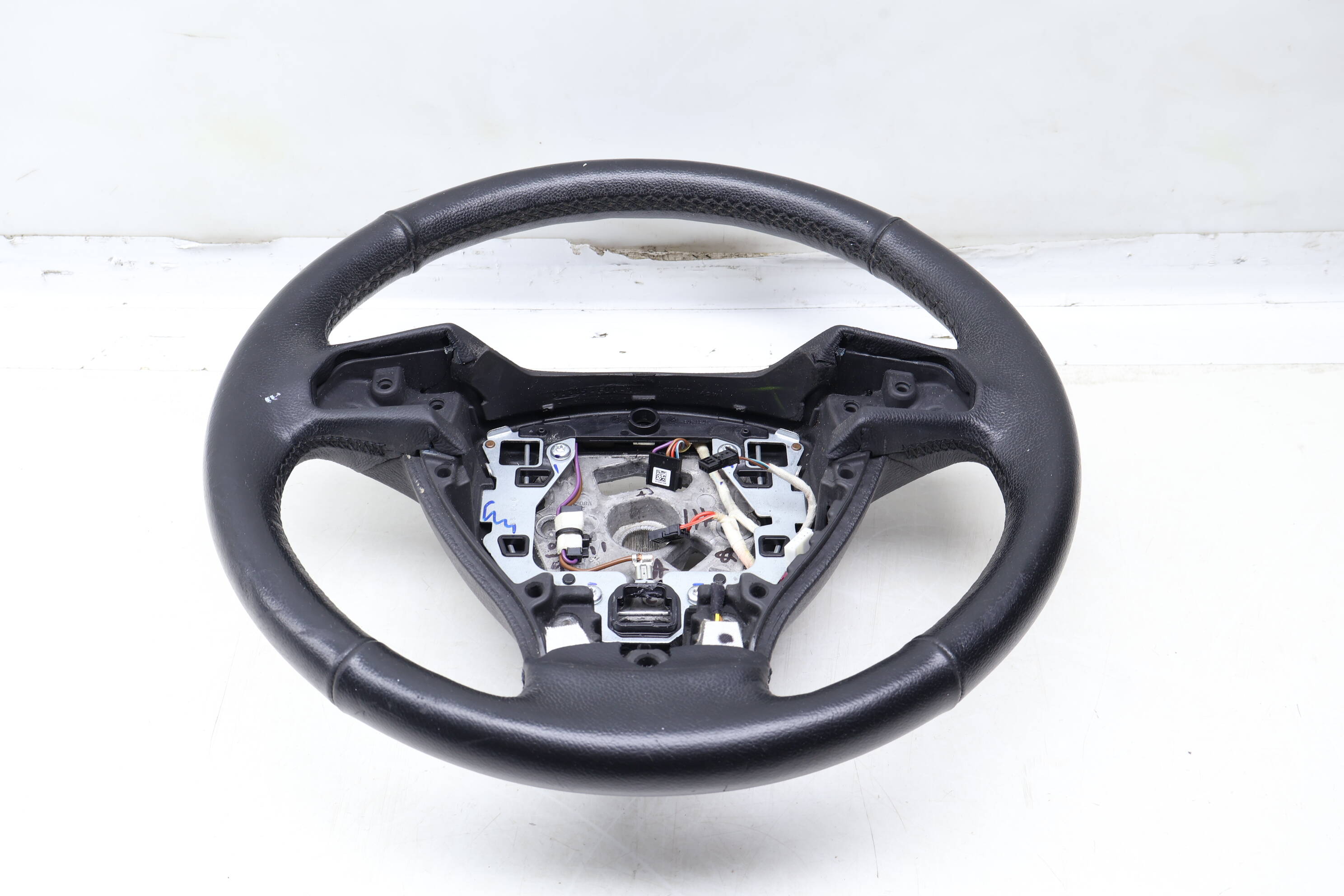Heated Leather Steering Wheel 32336790889