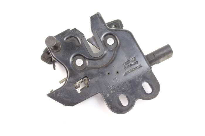 Lower Hood Latch 4B3823509 main product photo